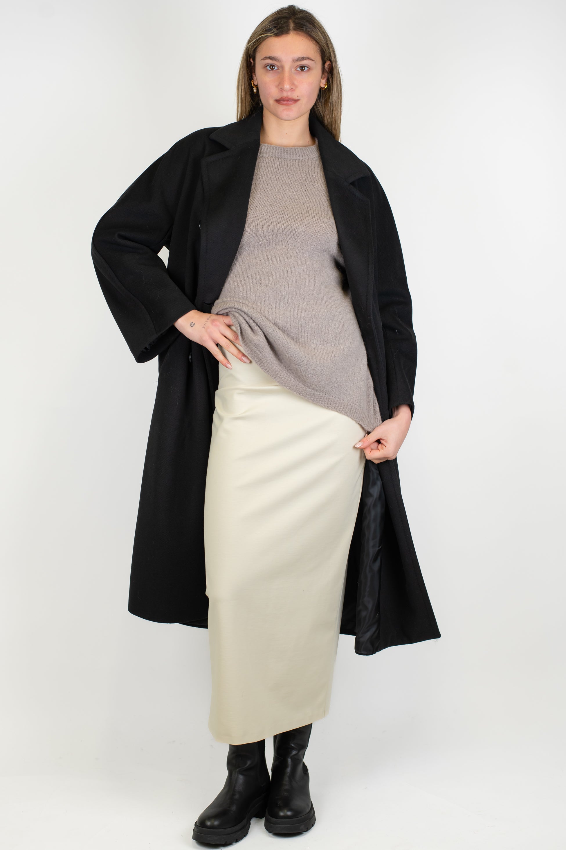 Tensione in - Cappotto over doppiopetto