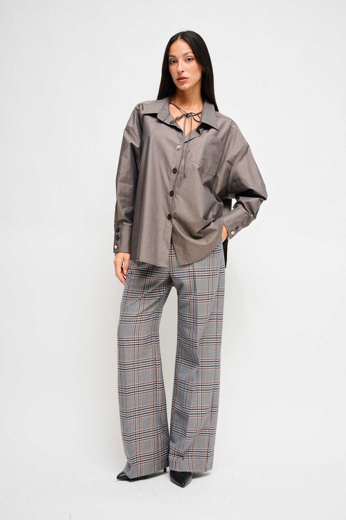 Maryley - Camicia over in cotone con bottoni gioiello