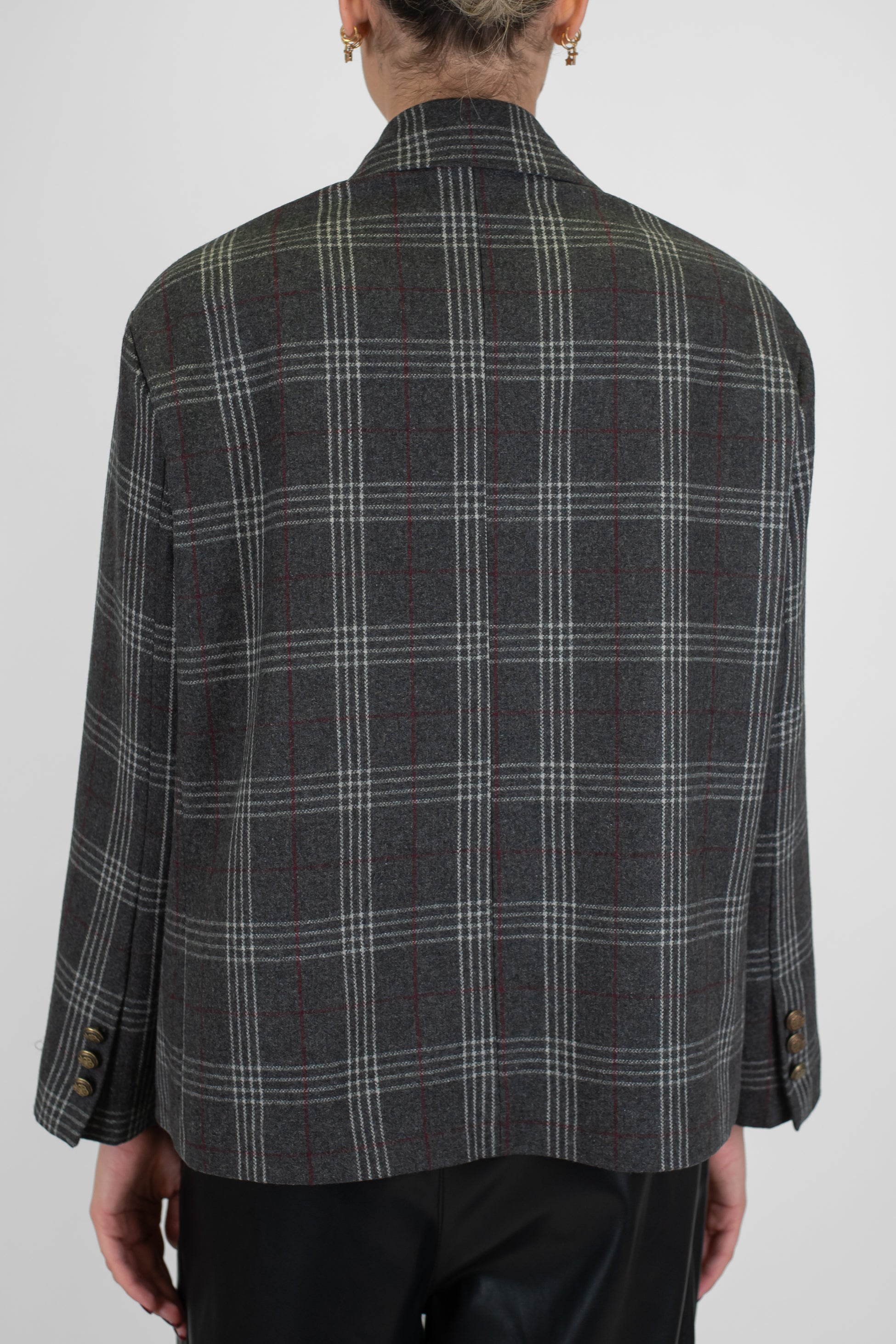 Tensione in - Giacca doppiopetto fantasia check con spille