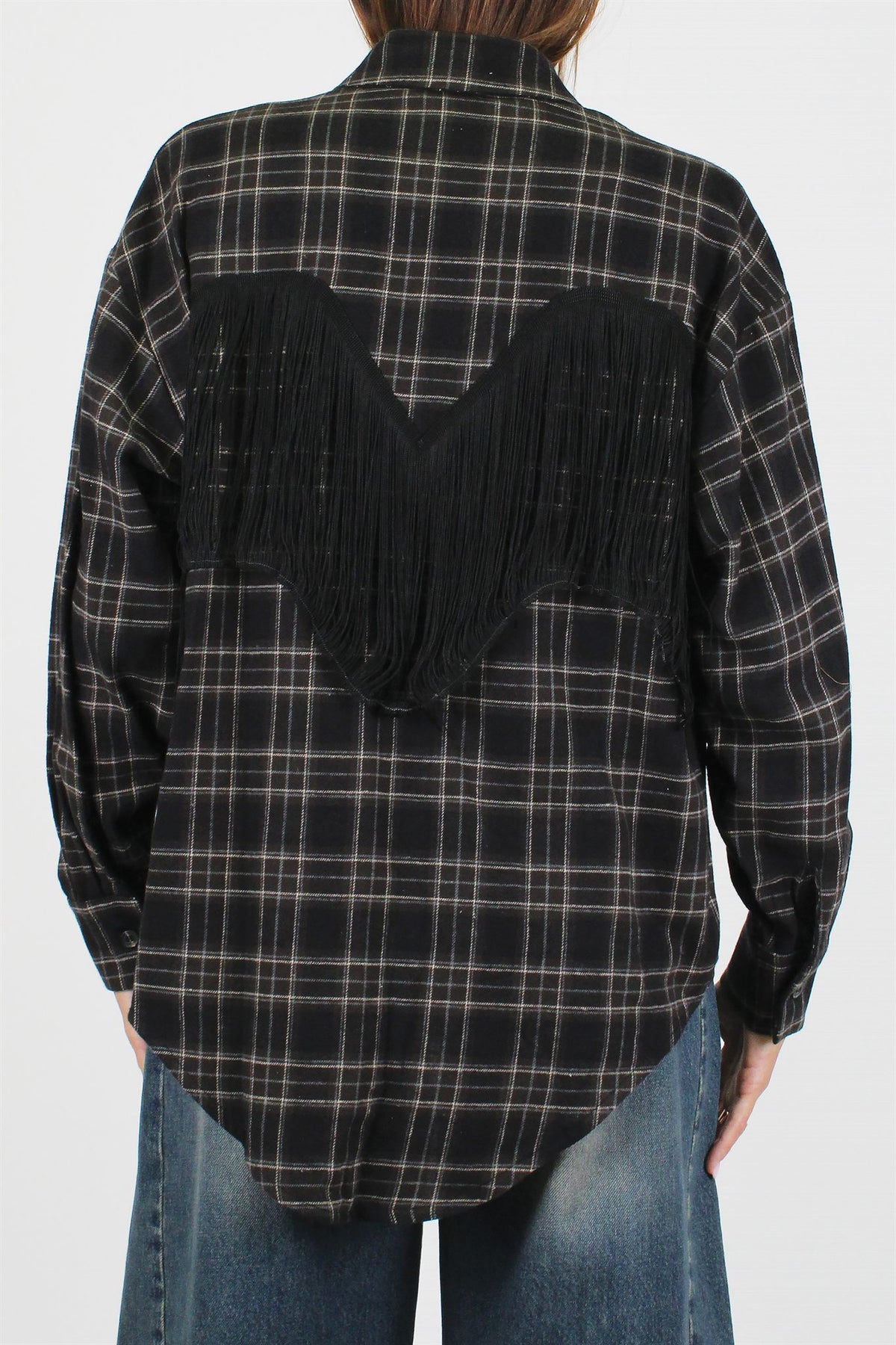 Tensione in - Camicia over fantasia check con frange fronte-retro