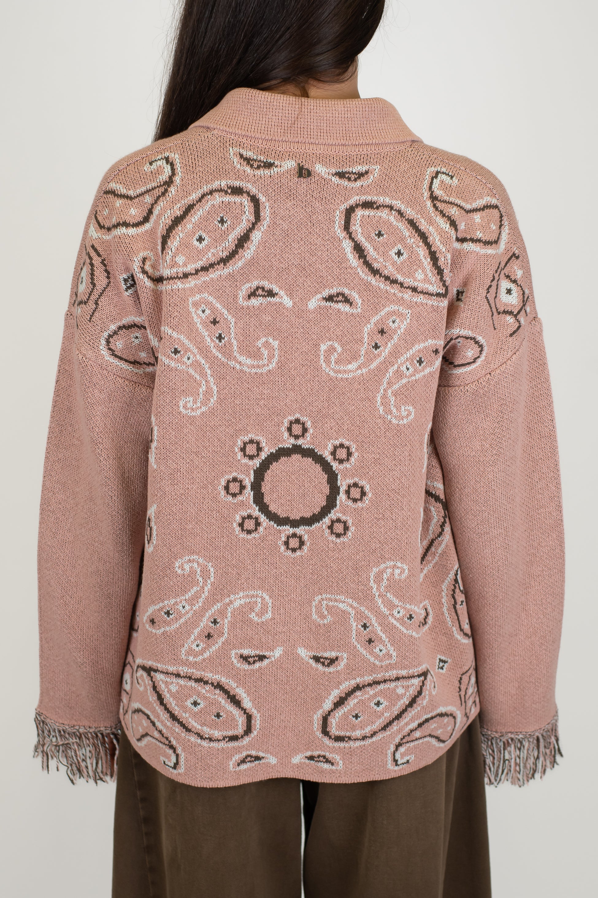 Dixie - Cardigan over fantasia bandana con frange e chisura alamari