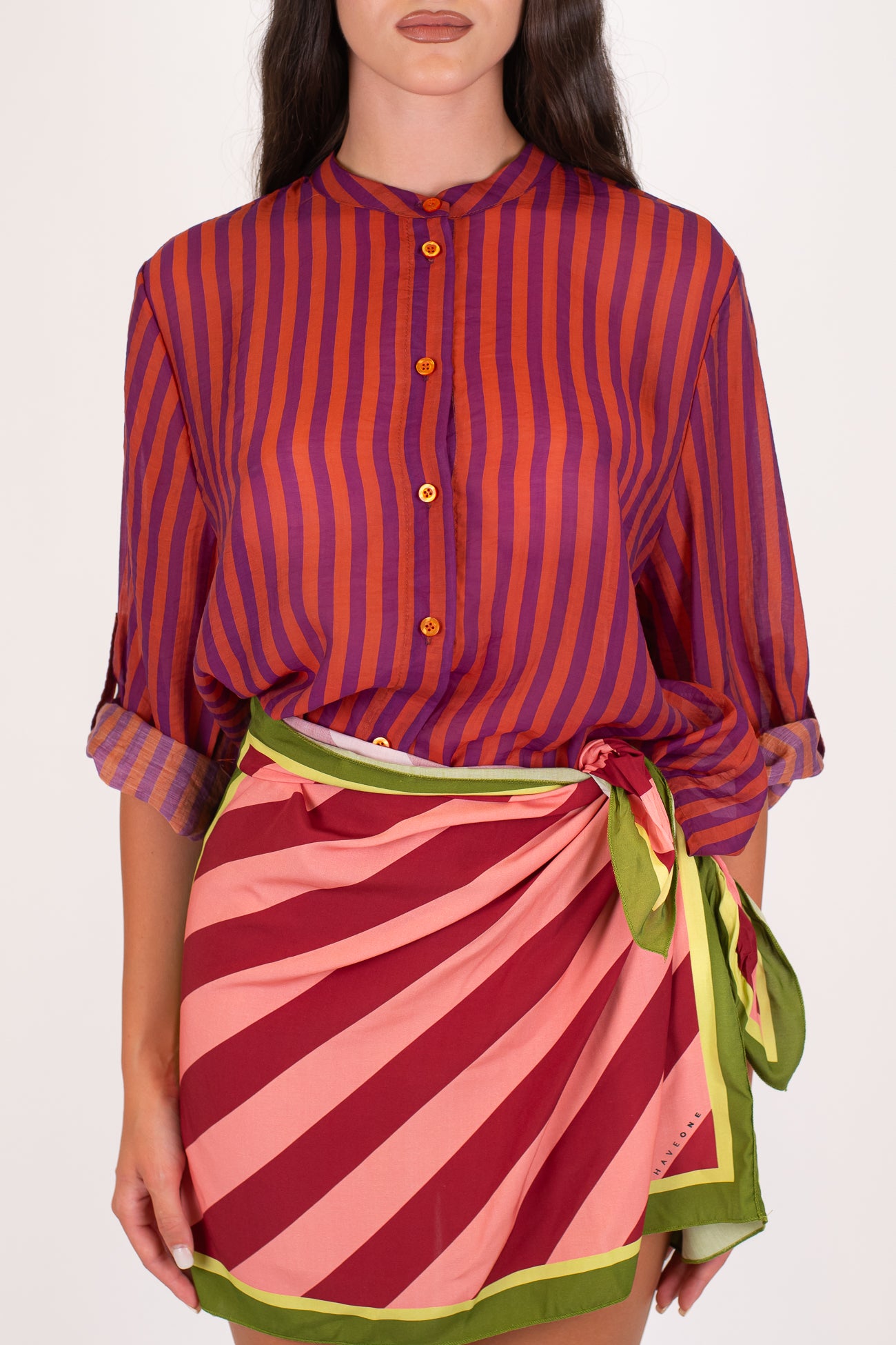 Haveone - Camicia a righe strette in lyocell con collo coreano e pinces sul retro
