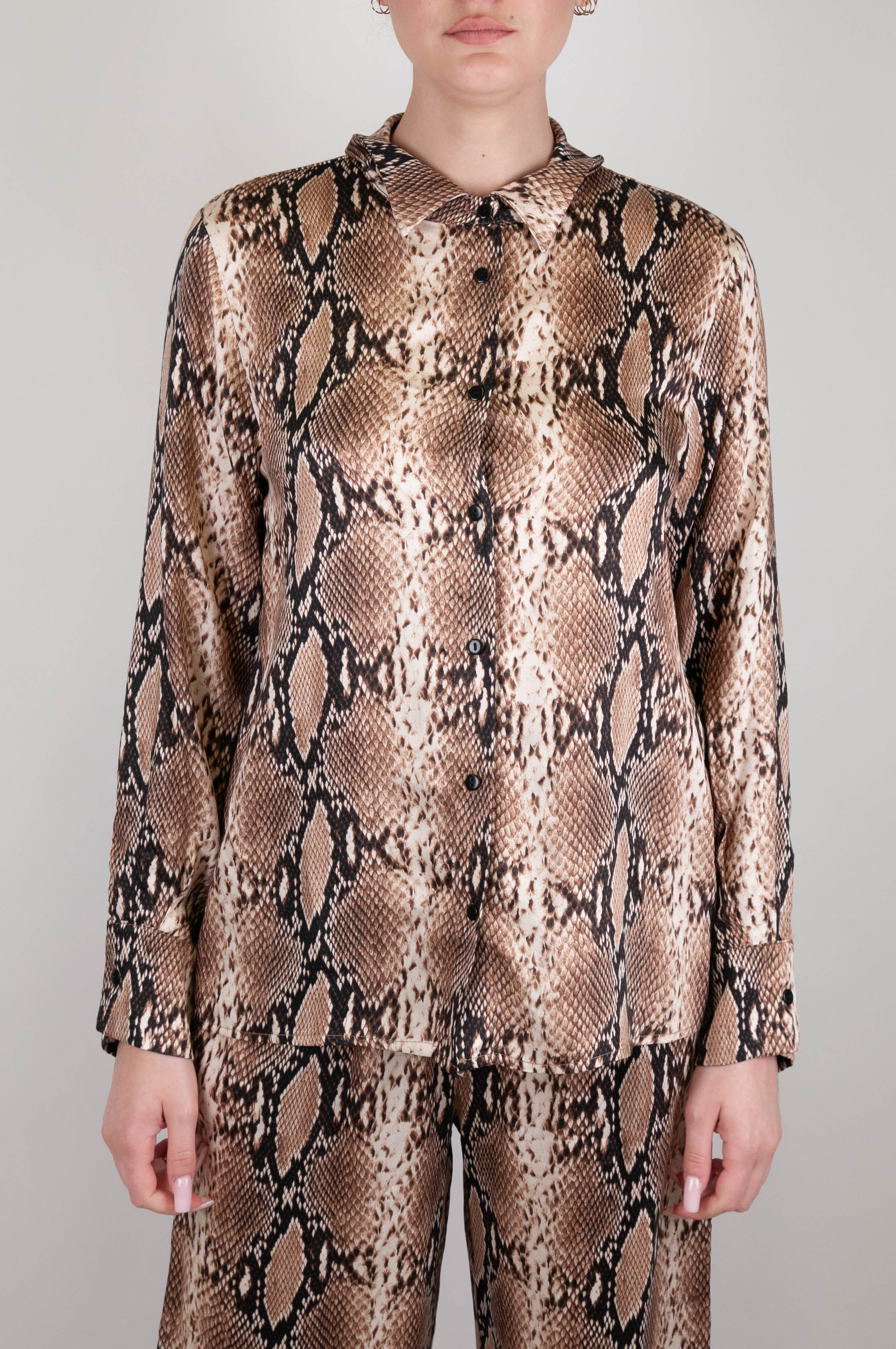 Tension in - Viscose animal print shirt with python print