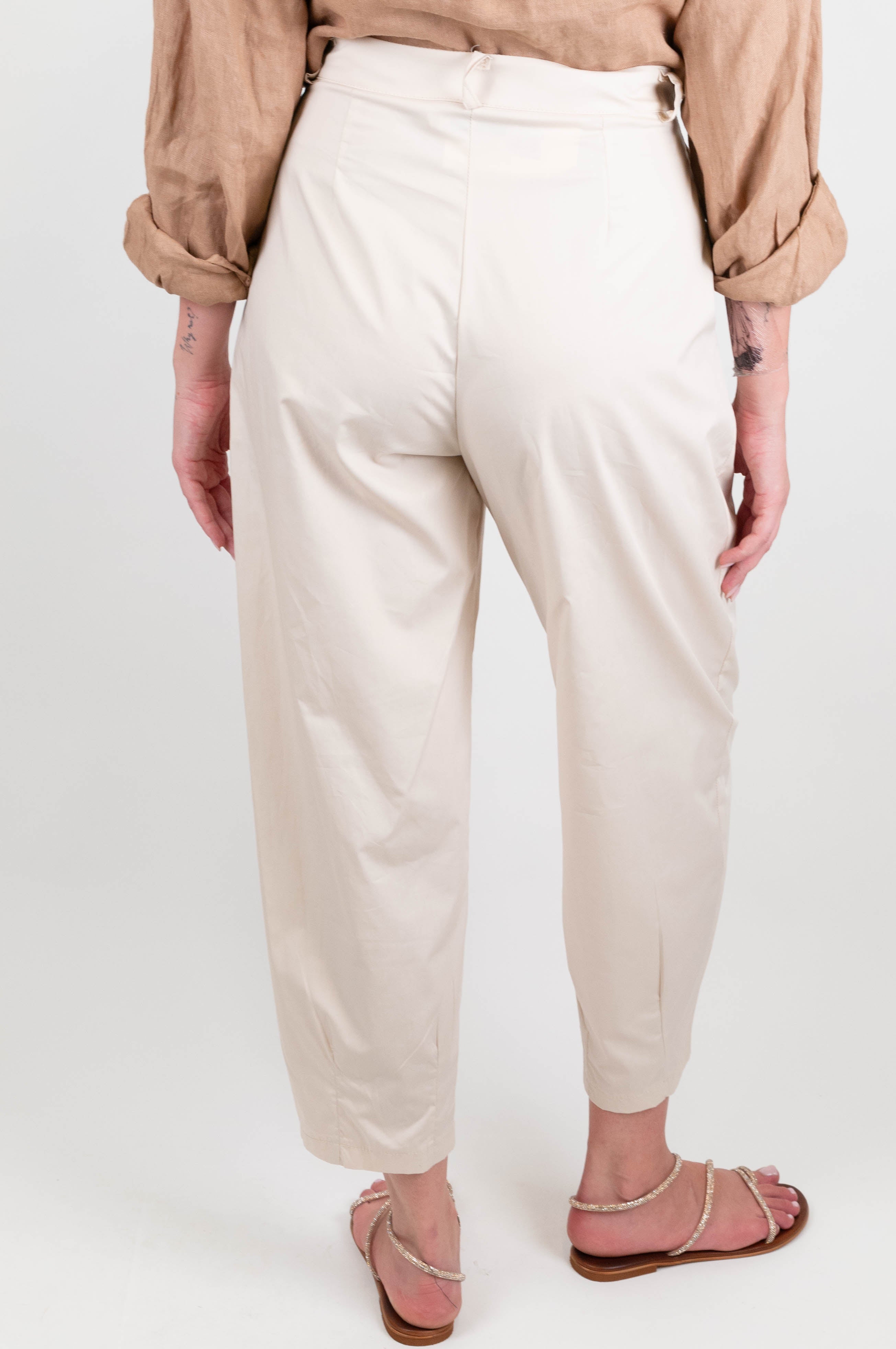 Haveone - Pantalone carrot in tessuto tela paracadute con pinces