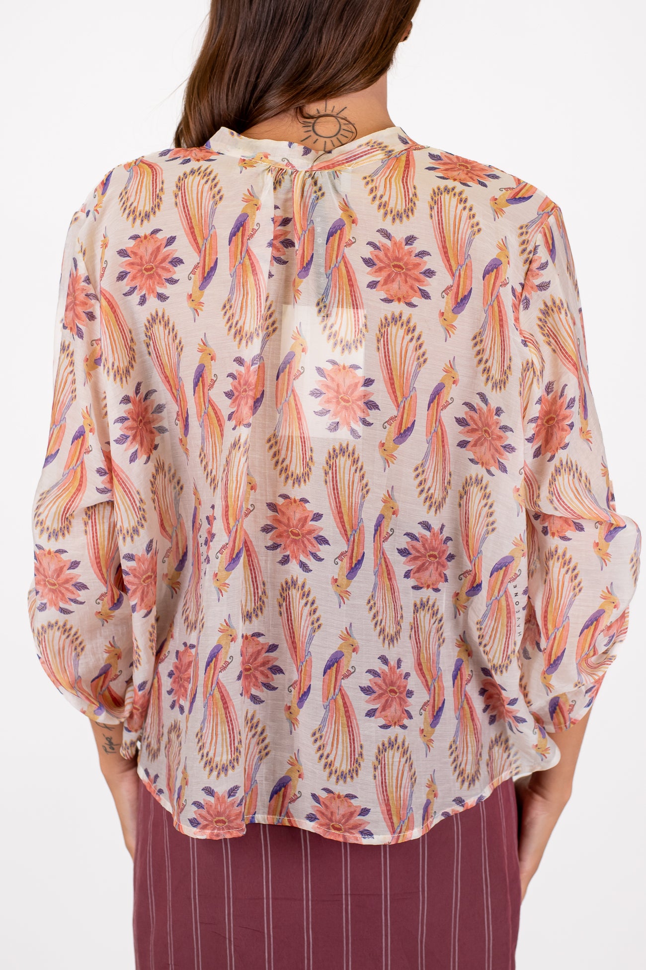 Haveone - Camicia fantasia pappagalli e fiori in lyocell