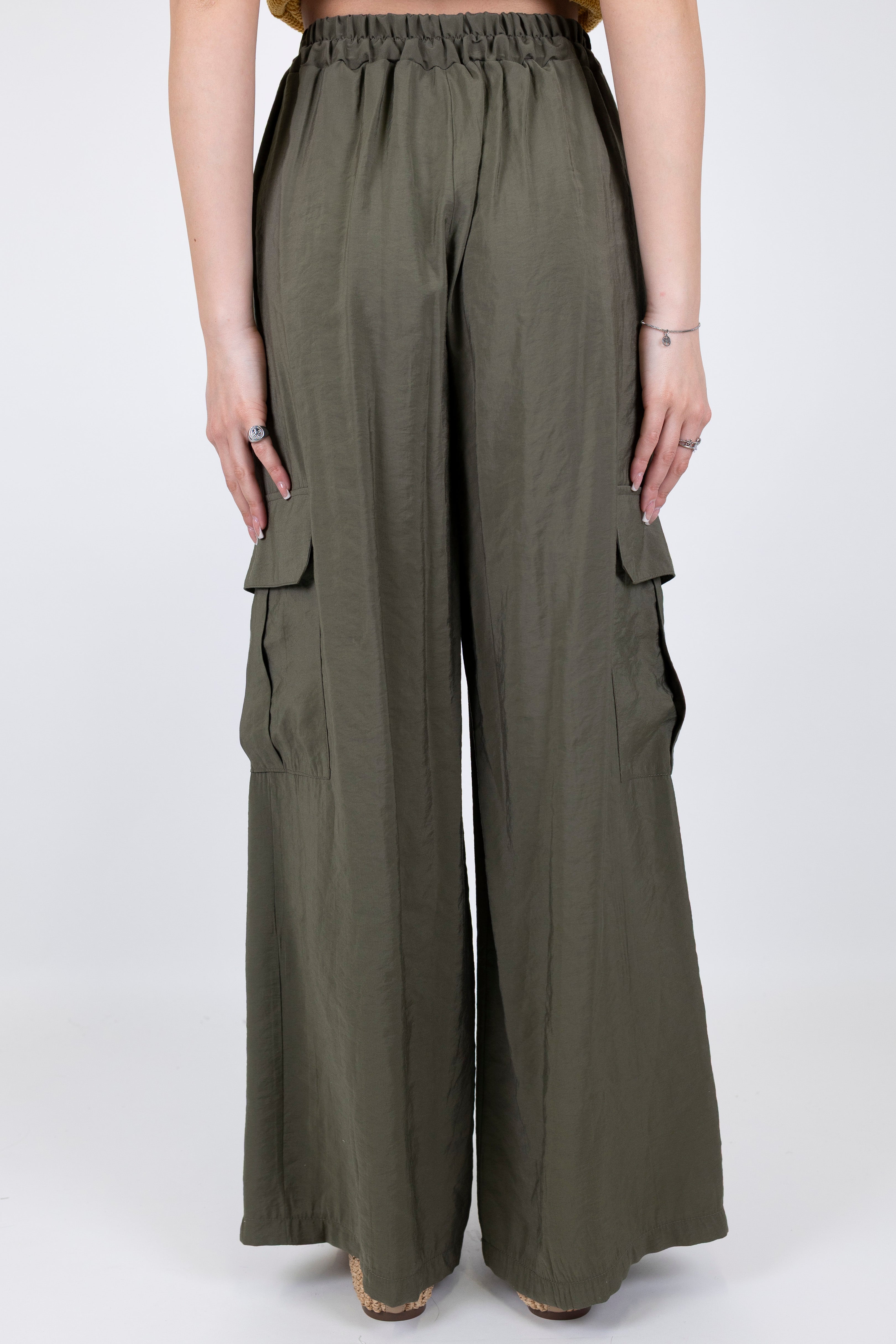 Motel - Coordinato in modal camicia con taschini e pantalone cargo palazzo con elastico in vita