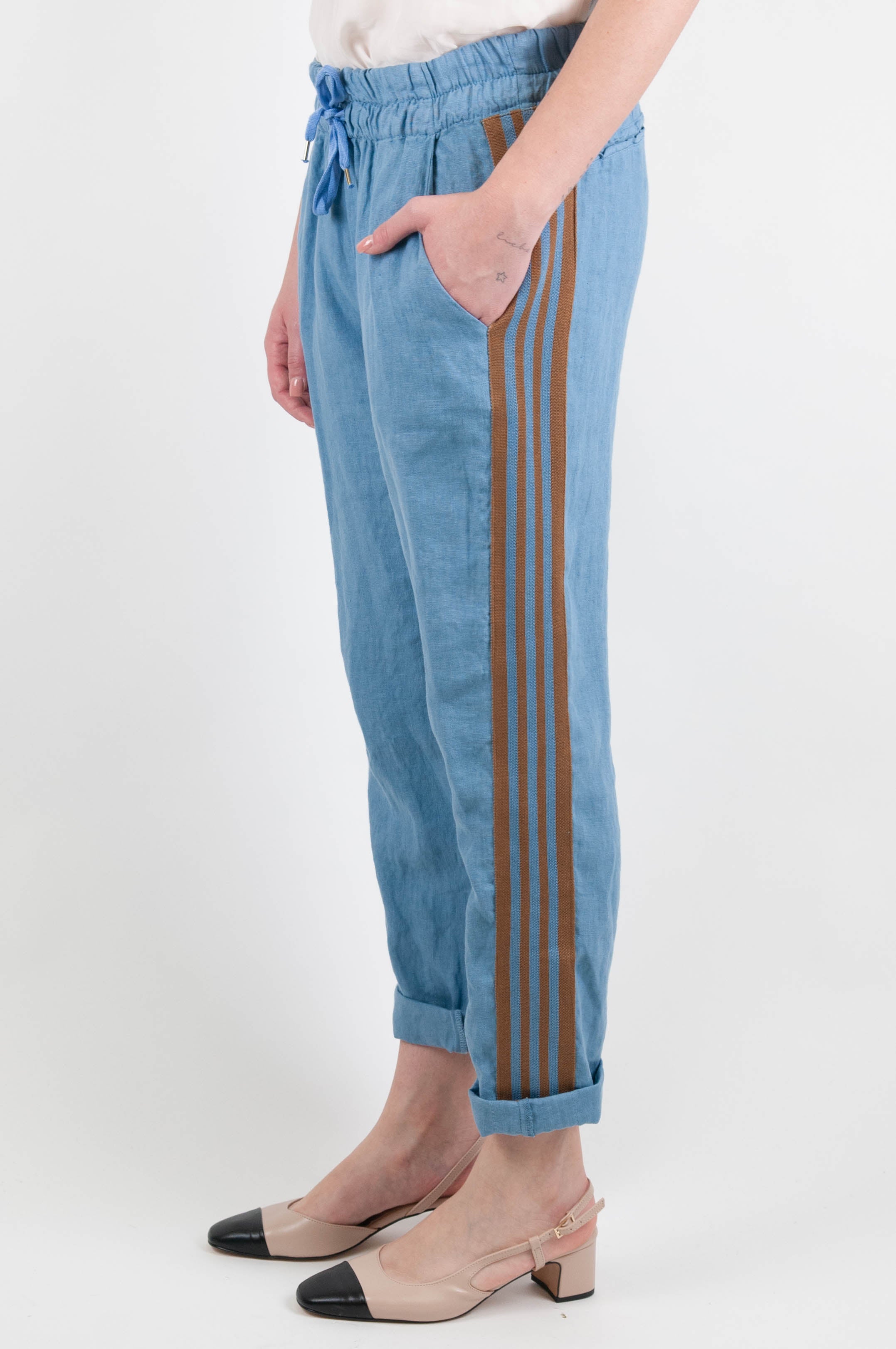 Motel - Linen trousers with drawstring and contrasting side band