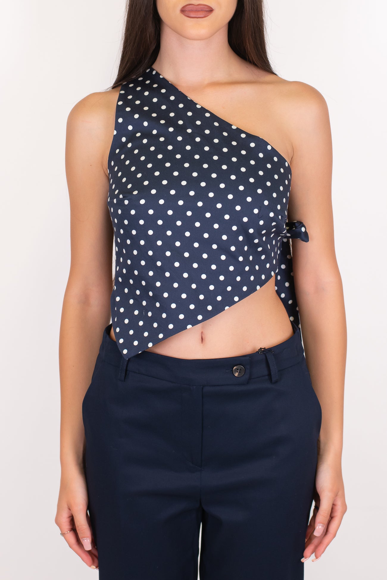 Dixie - Top monospalla fantasia pois con fiocco sul retro