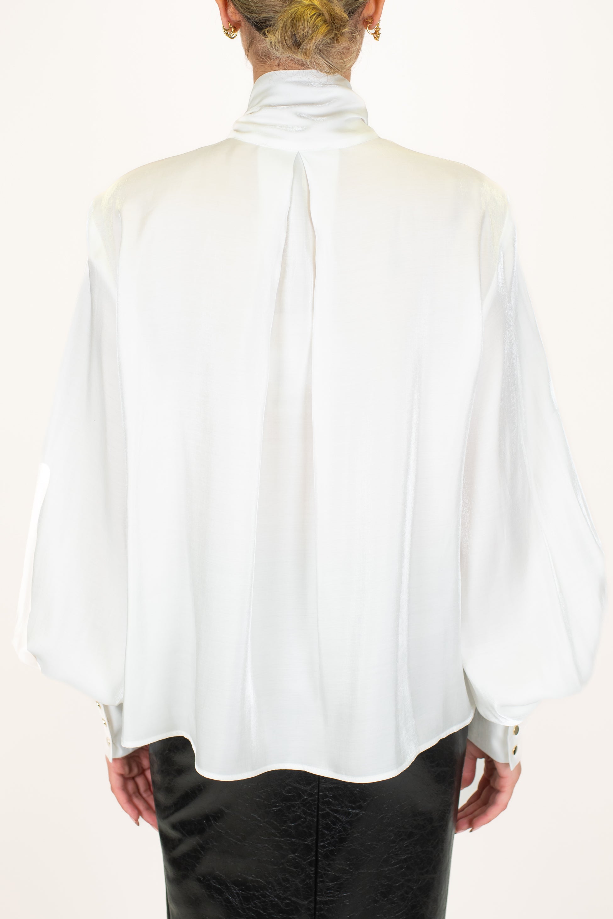 Maryley - Camicia con fiocco e manica a palloncino