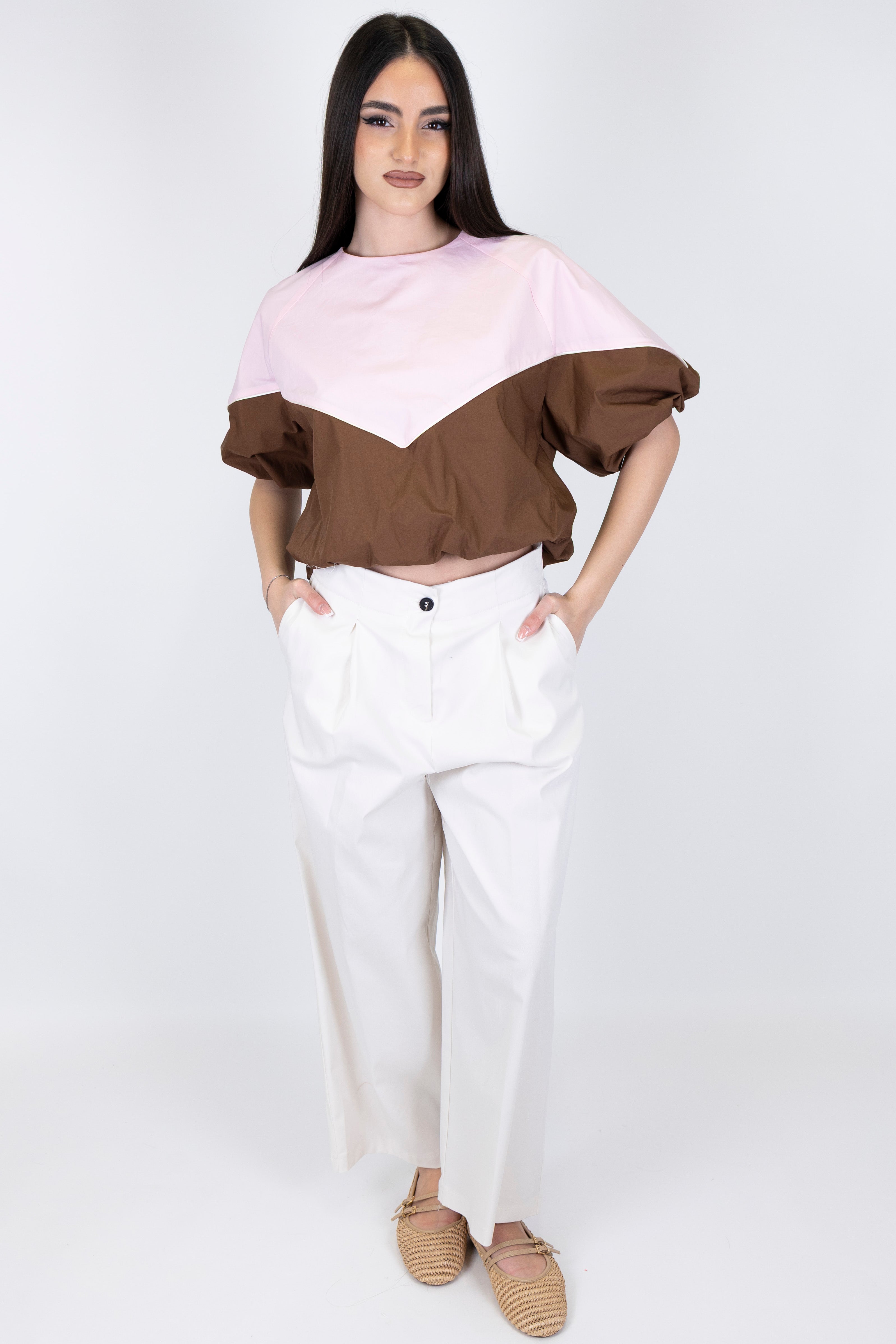 Tensione in - Pantalone regular a gamba ampia in cotone con pinces