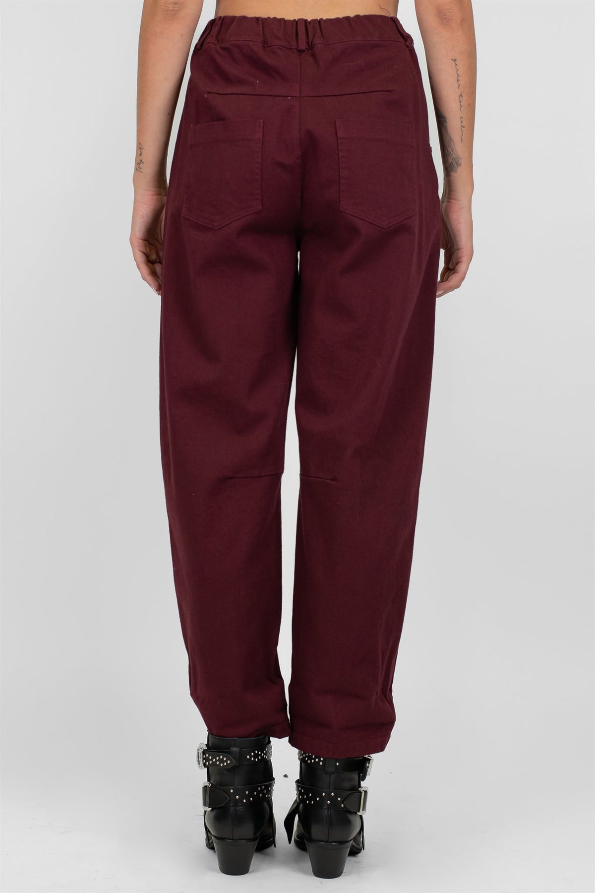 Tensione in - Pantalone balloon in denim colorato