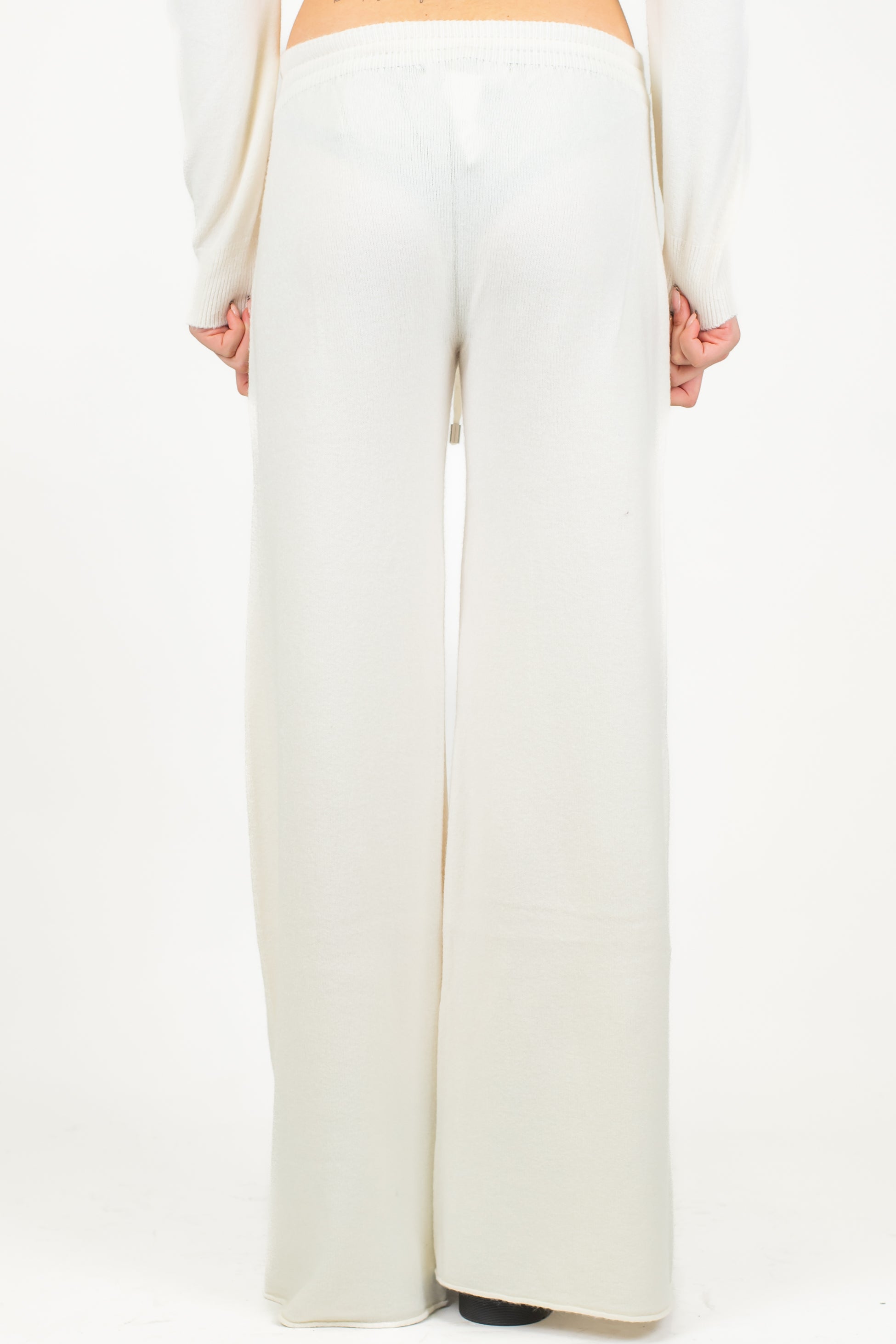 Haveone - Coordinato maglia scollo v e pantalone palazzo con elastico in vita