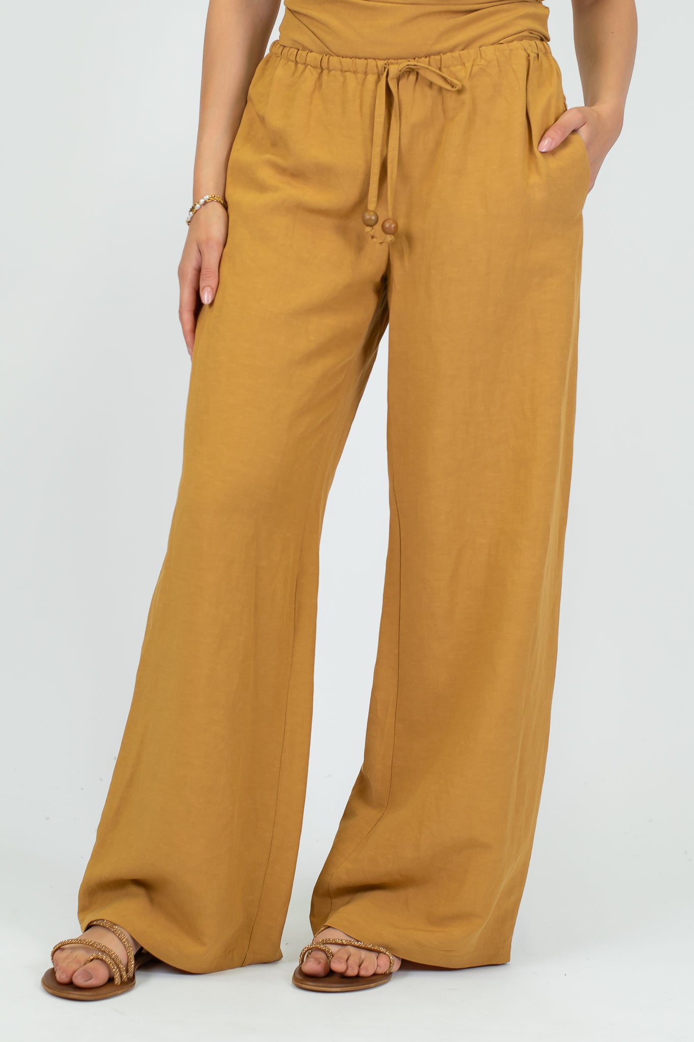 Tensione in - Coordinato pantalone e top a fascia