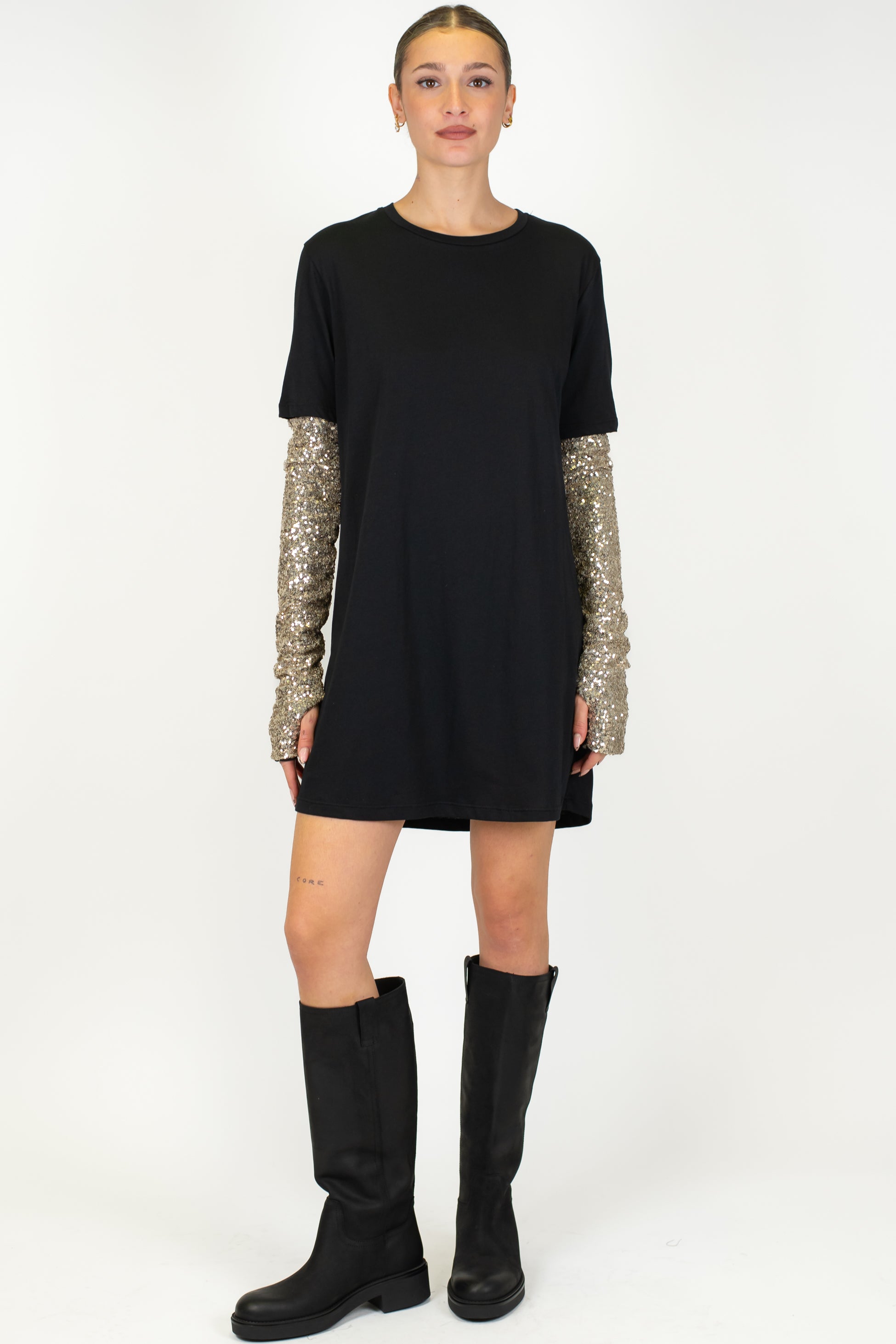 Tensione in - Abito con maniche paillettes