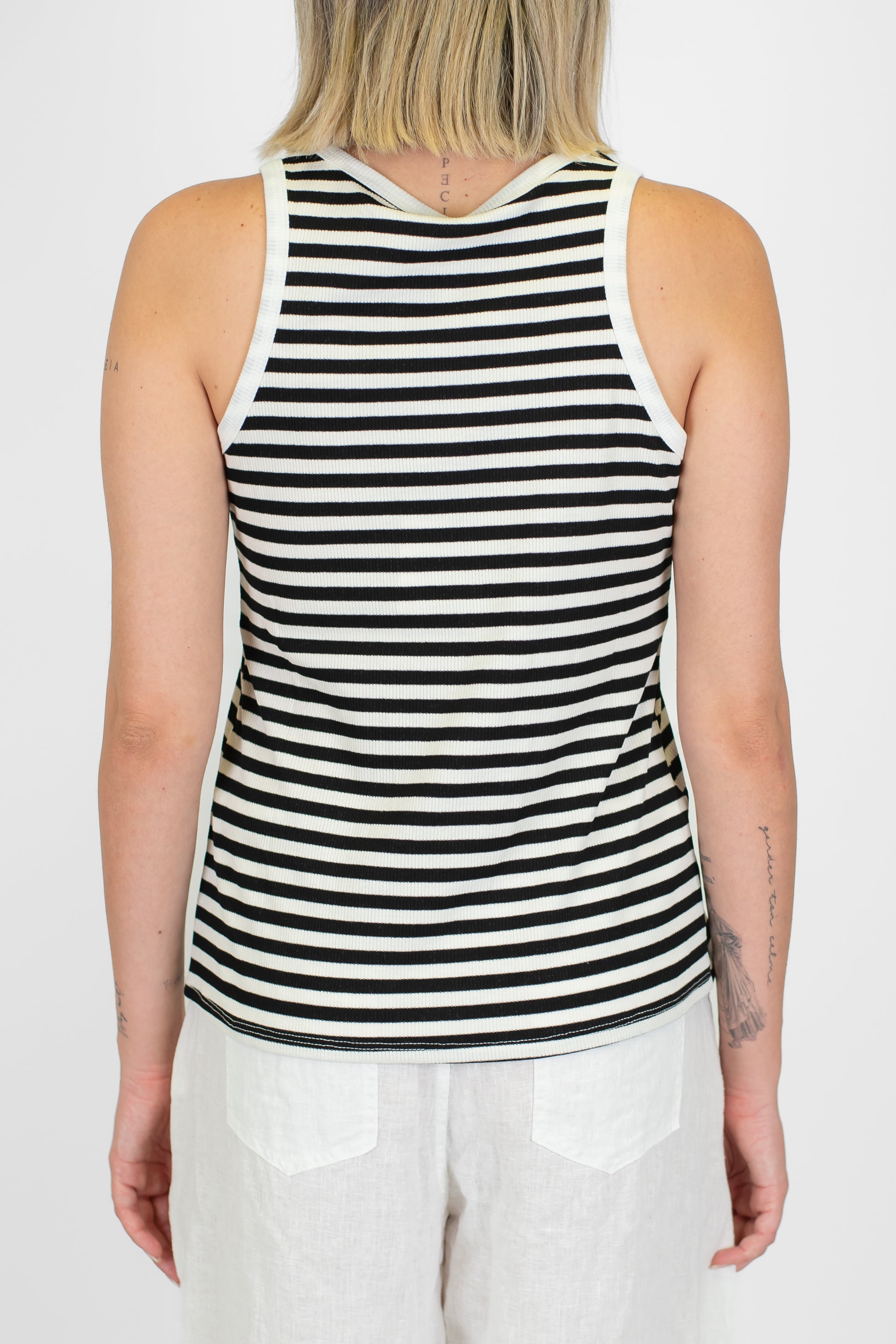 Tensione in - Canotta fantasia a righe in viscosa leggera