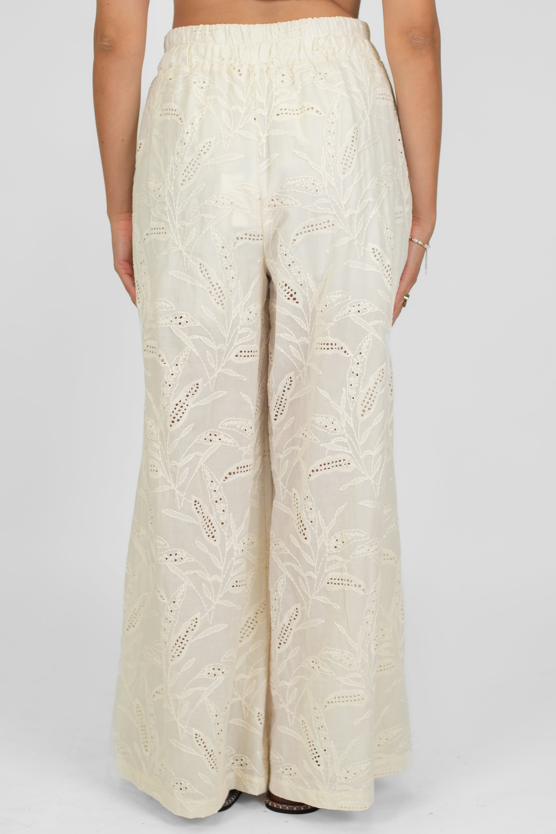 Tensione in - Coordinato top a fascia e pantalone