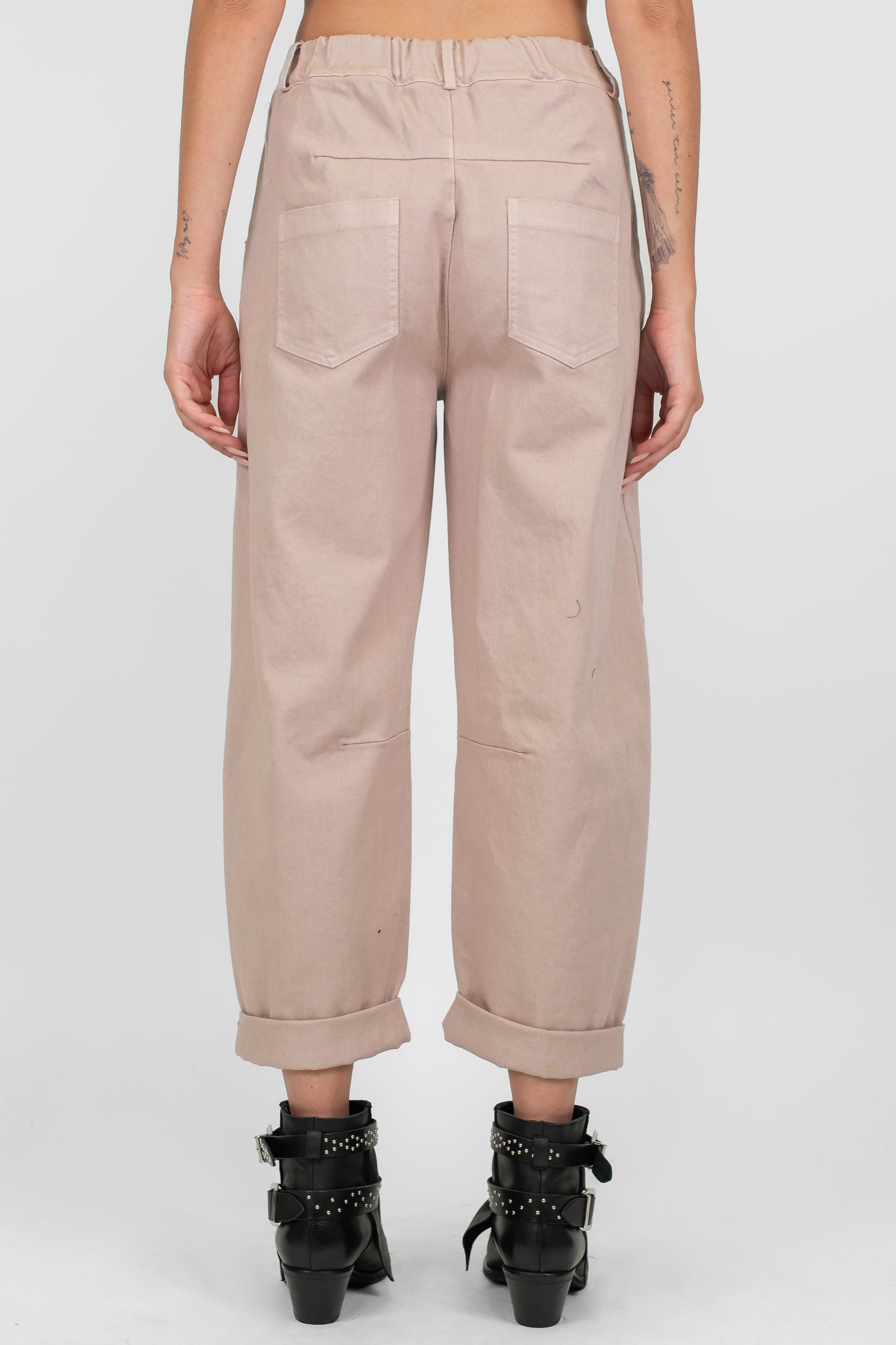 Tensione in - Pantalone balloon in denim colorato