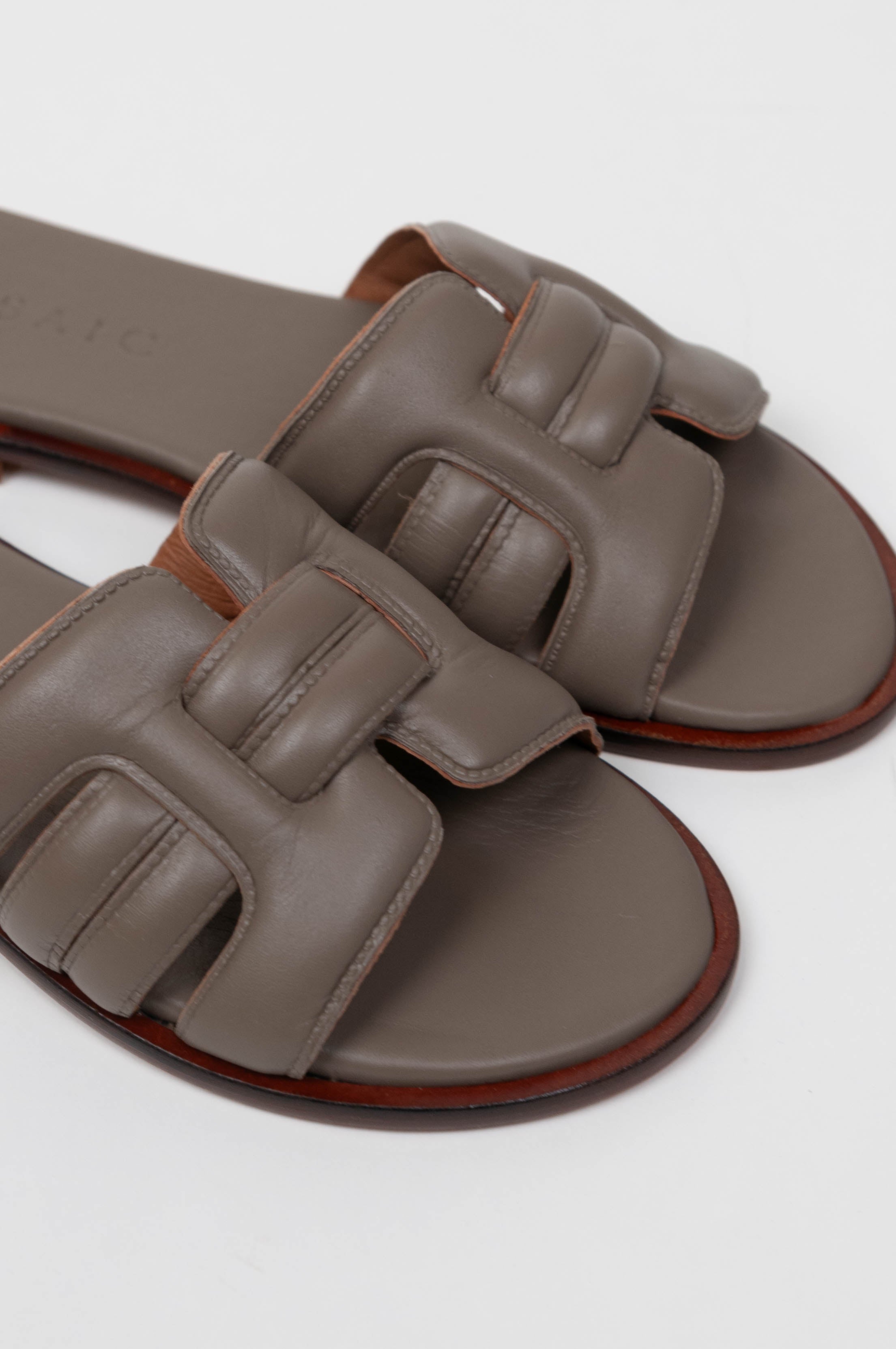 Mosaic - Slip-on sandal with leather band