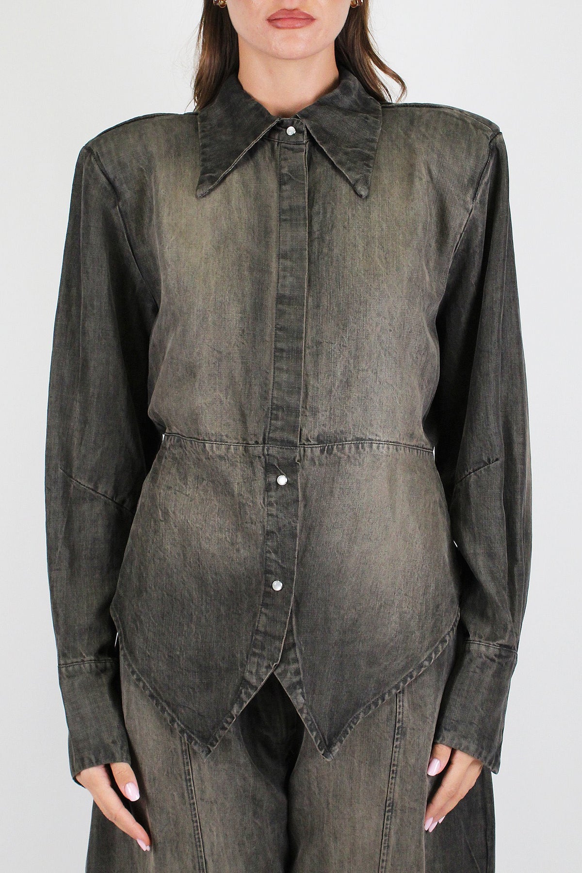 Motel - Camicia in lyocell effetto denim con spalline