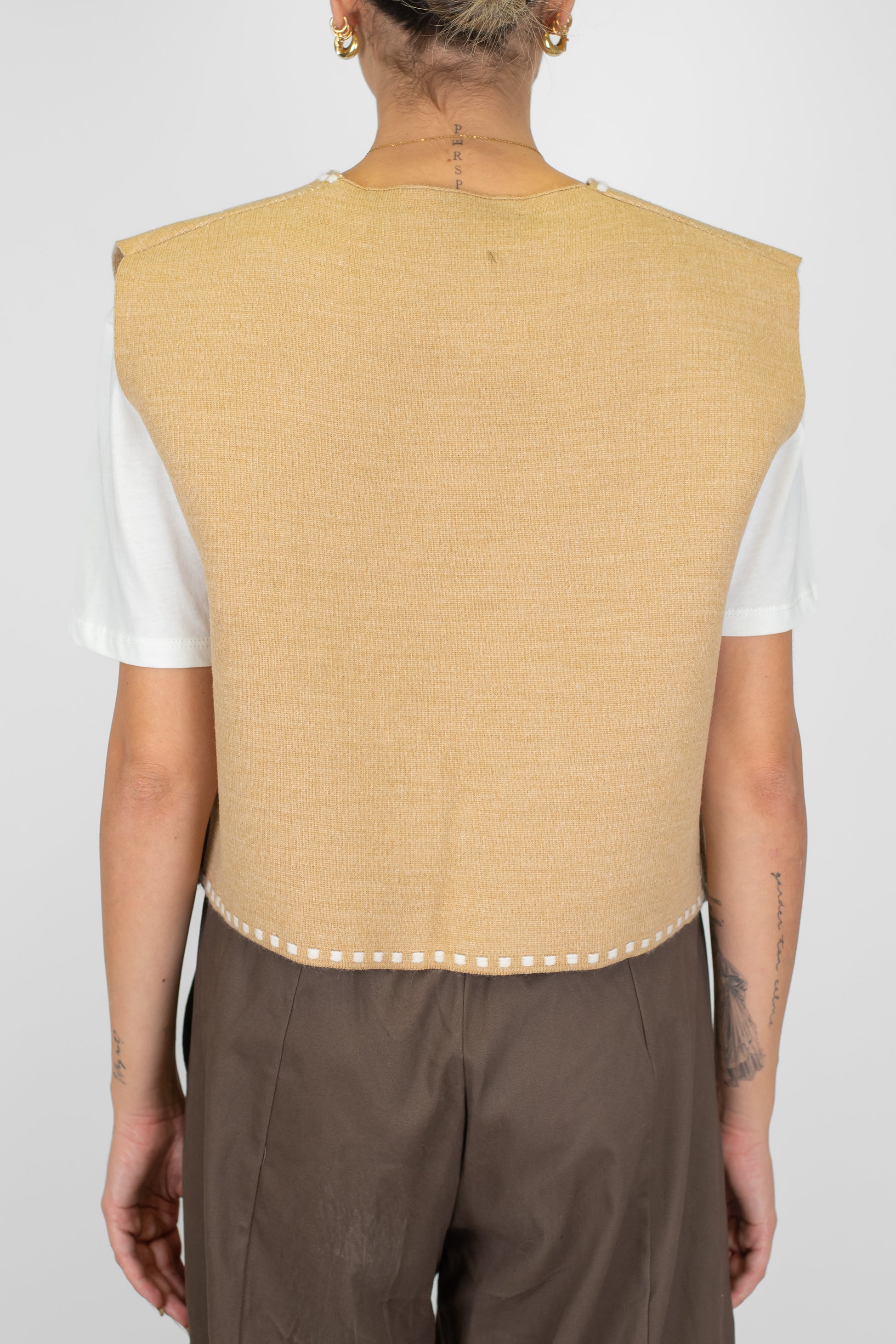 Haveone - Gilet con ricami a contrasto in misto lana