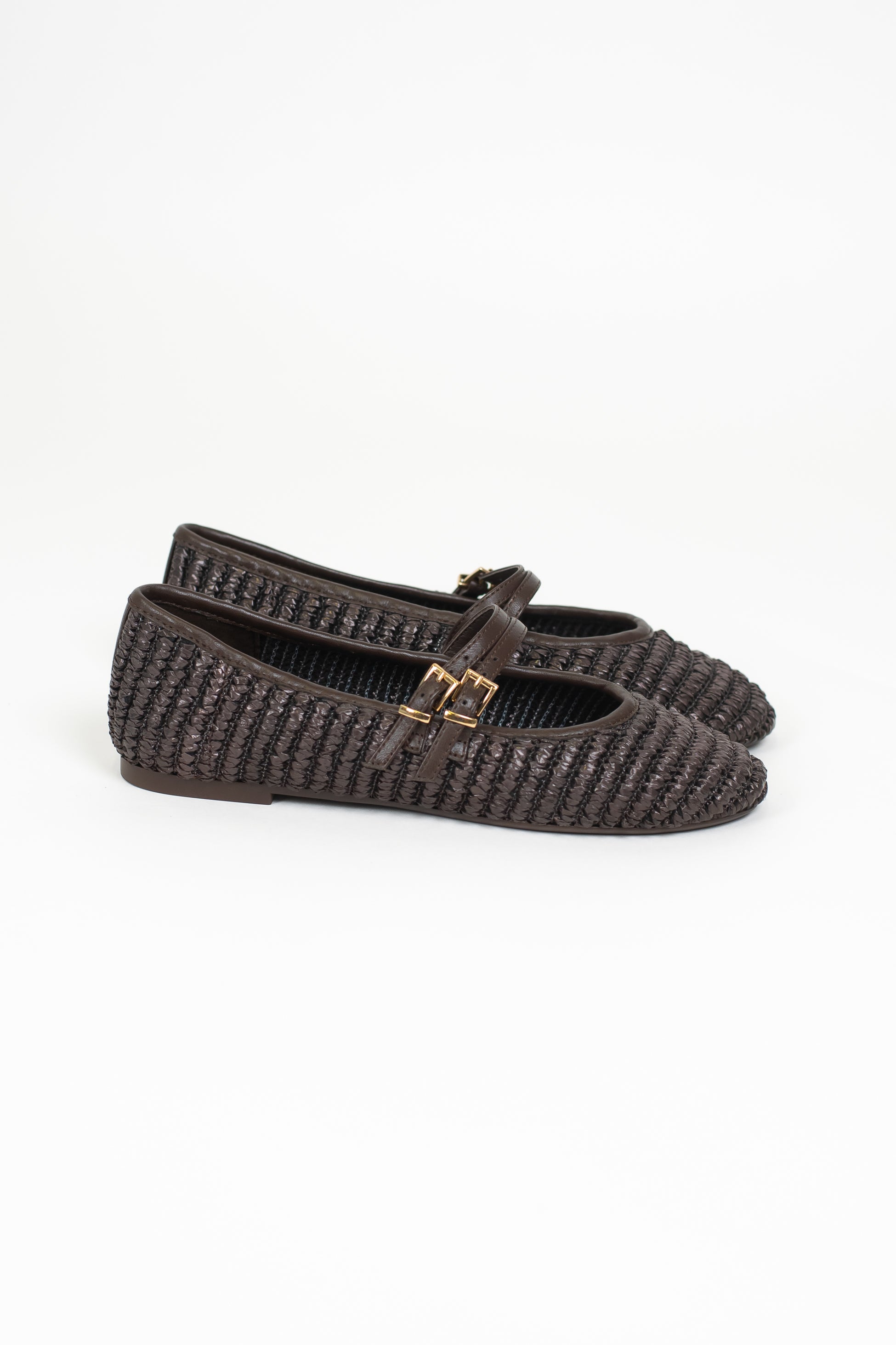 Ovyé - Ballerina in rafia con doppio cinturino e dettaglio in pelle sul retro