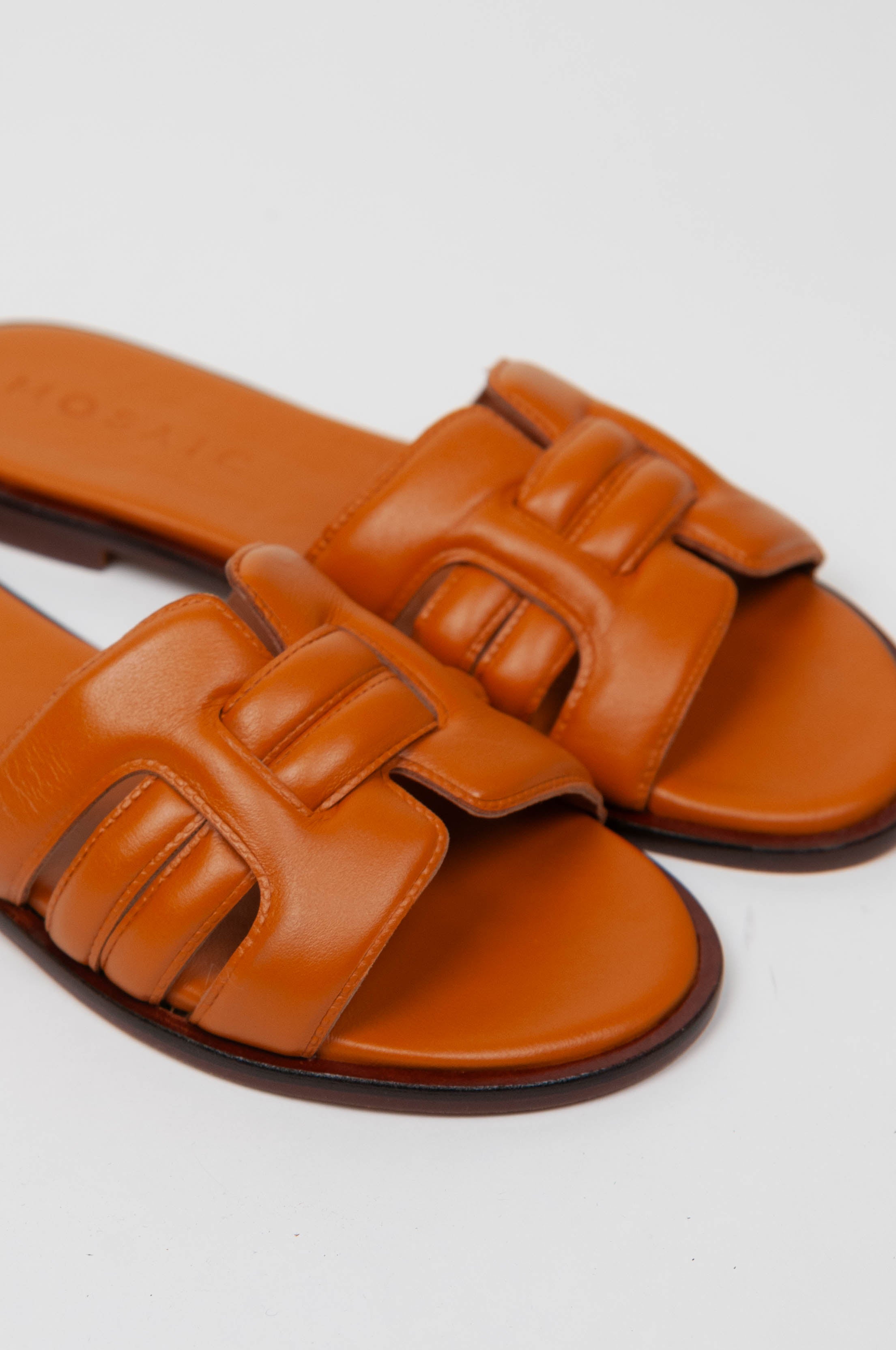 Mosaic - Slip-on sandal with leather band