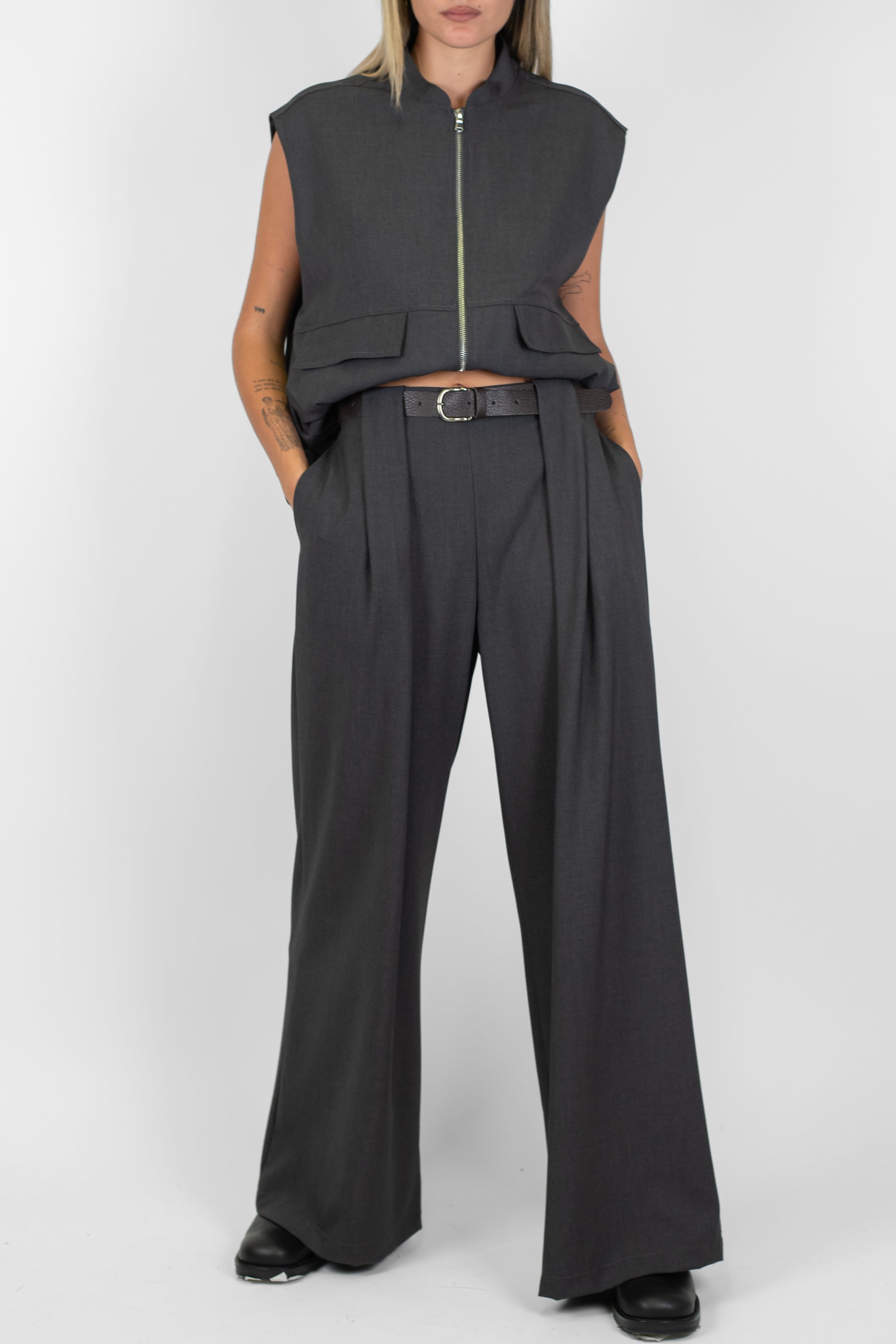 Dixie - Pantalone palazzo con pinces ed elastico in vita sul retro