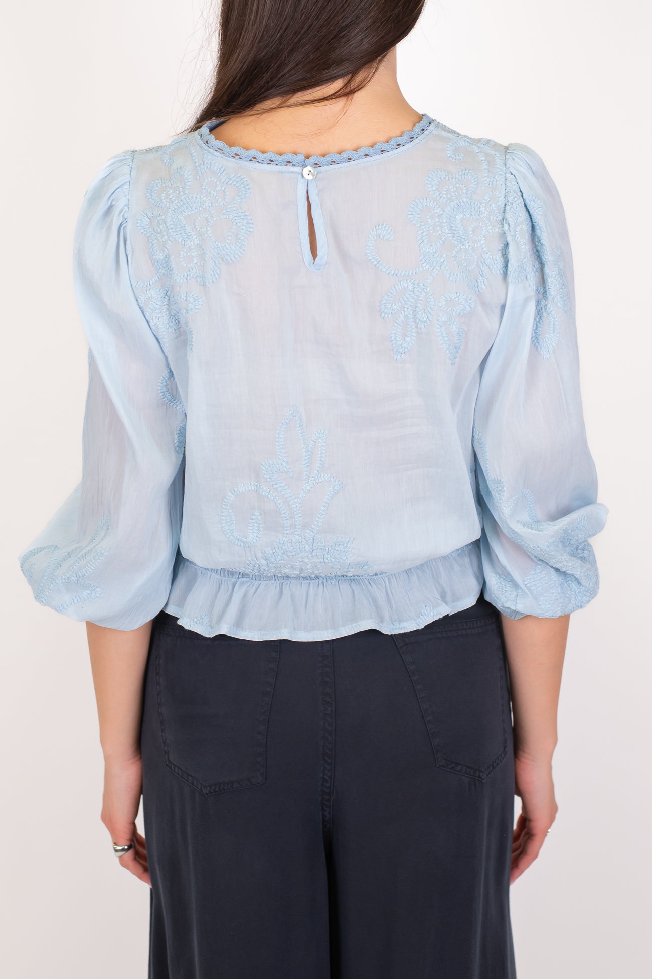 Tensione in - Blusa a palloncino in misto cotone e seta con manica tre quarti