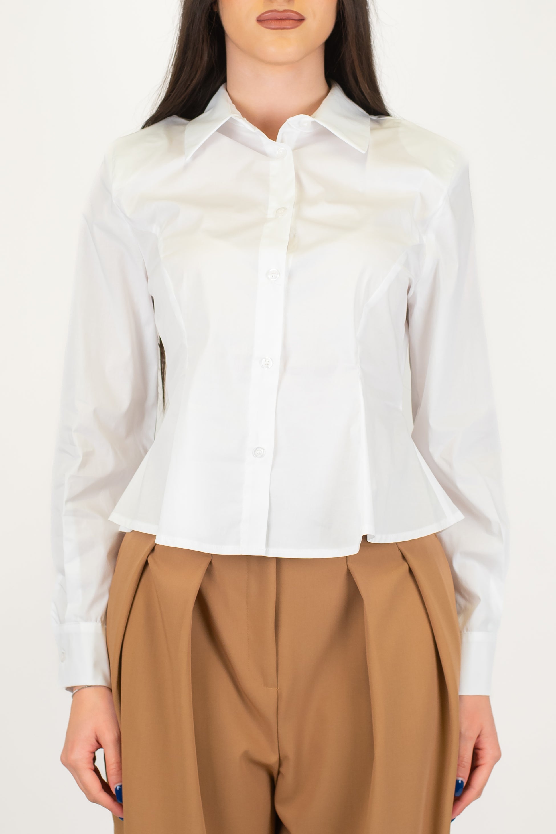Tensione in - Camicia sfiancata con spalline