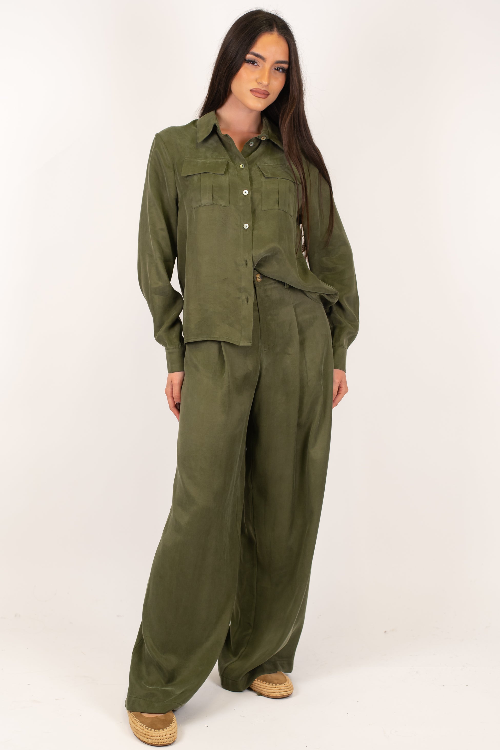 Tensione in - Pantalone palazzo in lyocell effetto seta con elastico sul retro