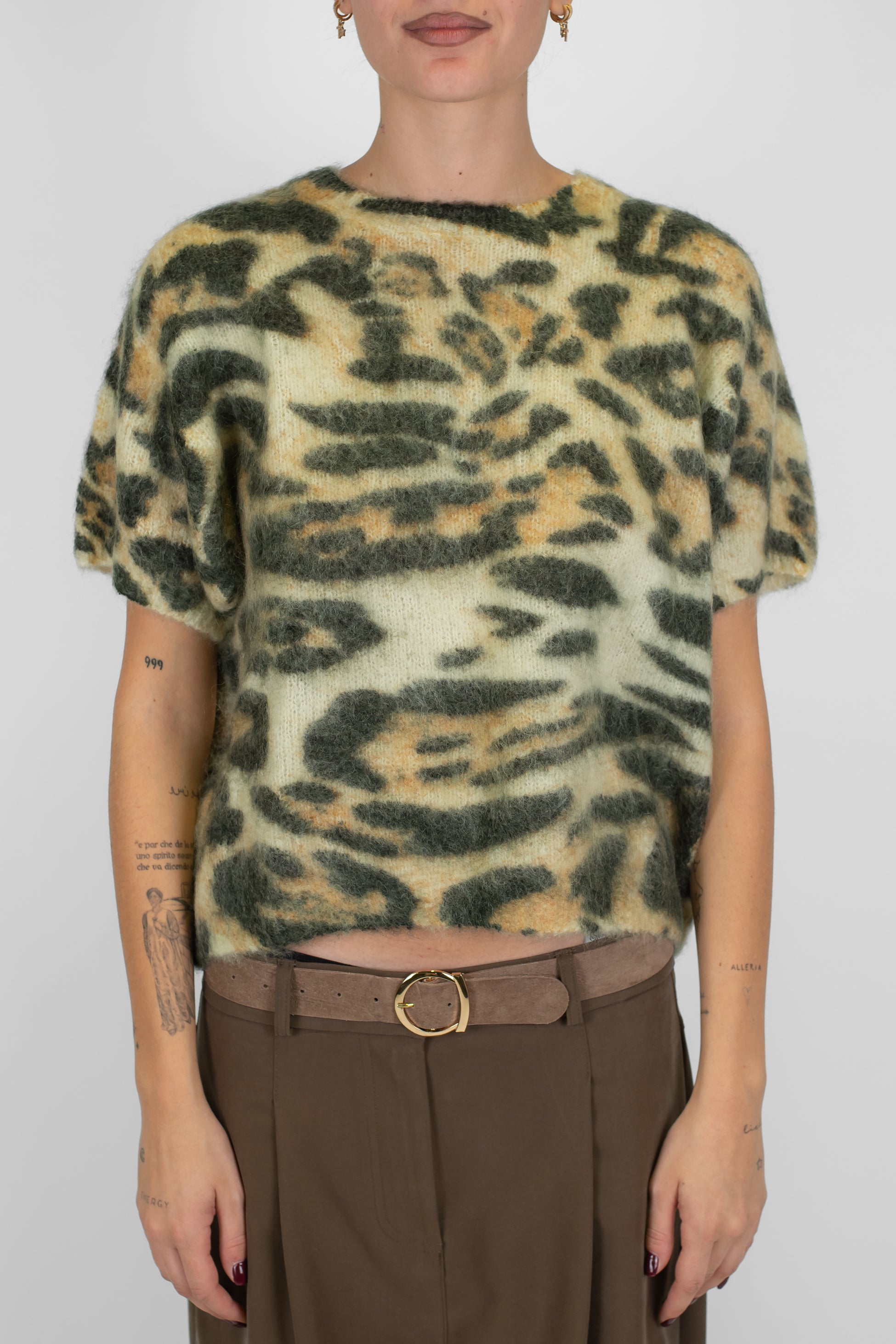 Tensione in - Maglia mezzamanica fantasia animalier maculata in misto lana mohair