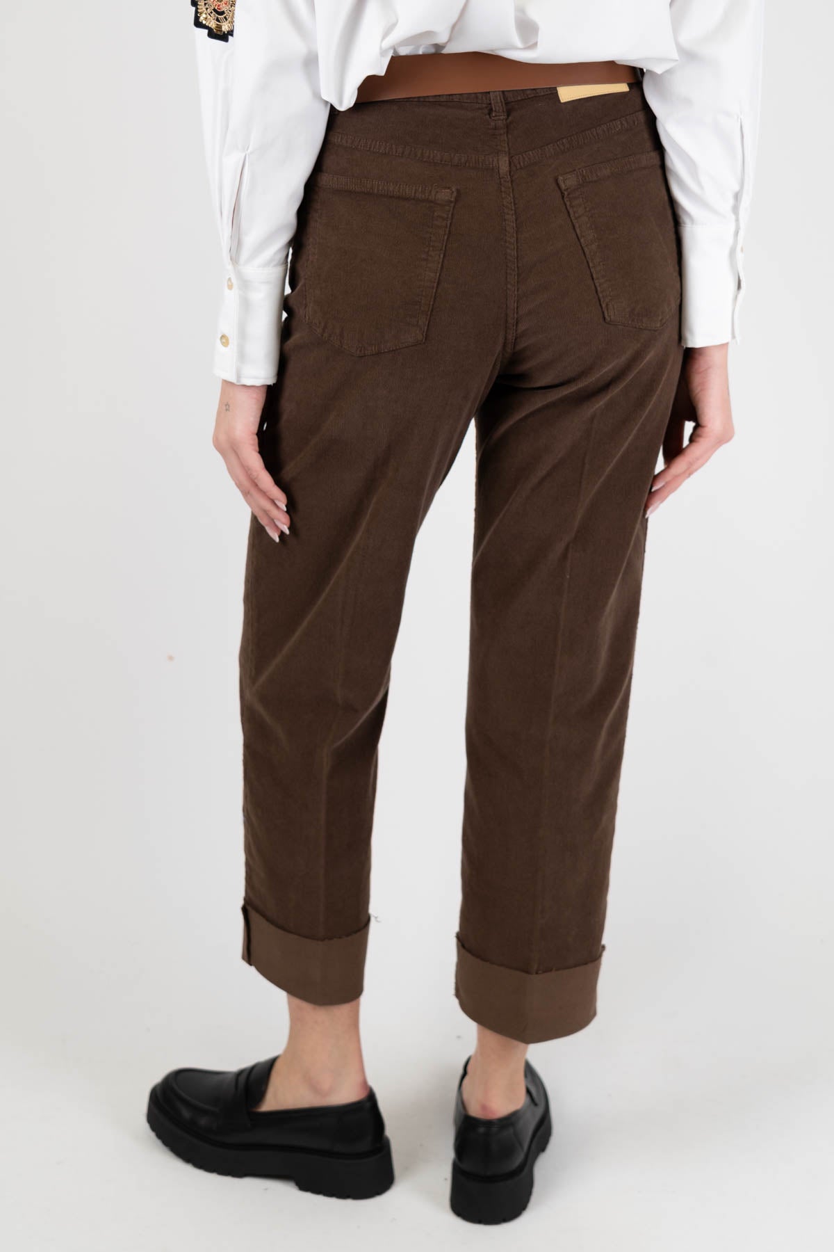 Haveone - Pantalone in velluto millerighe con risvolto