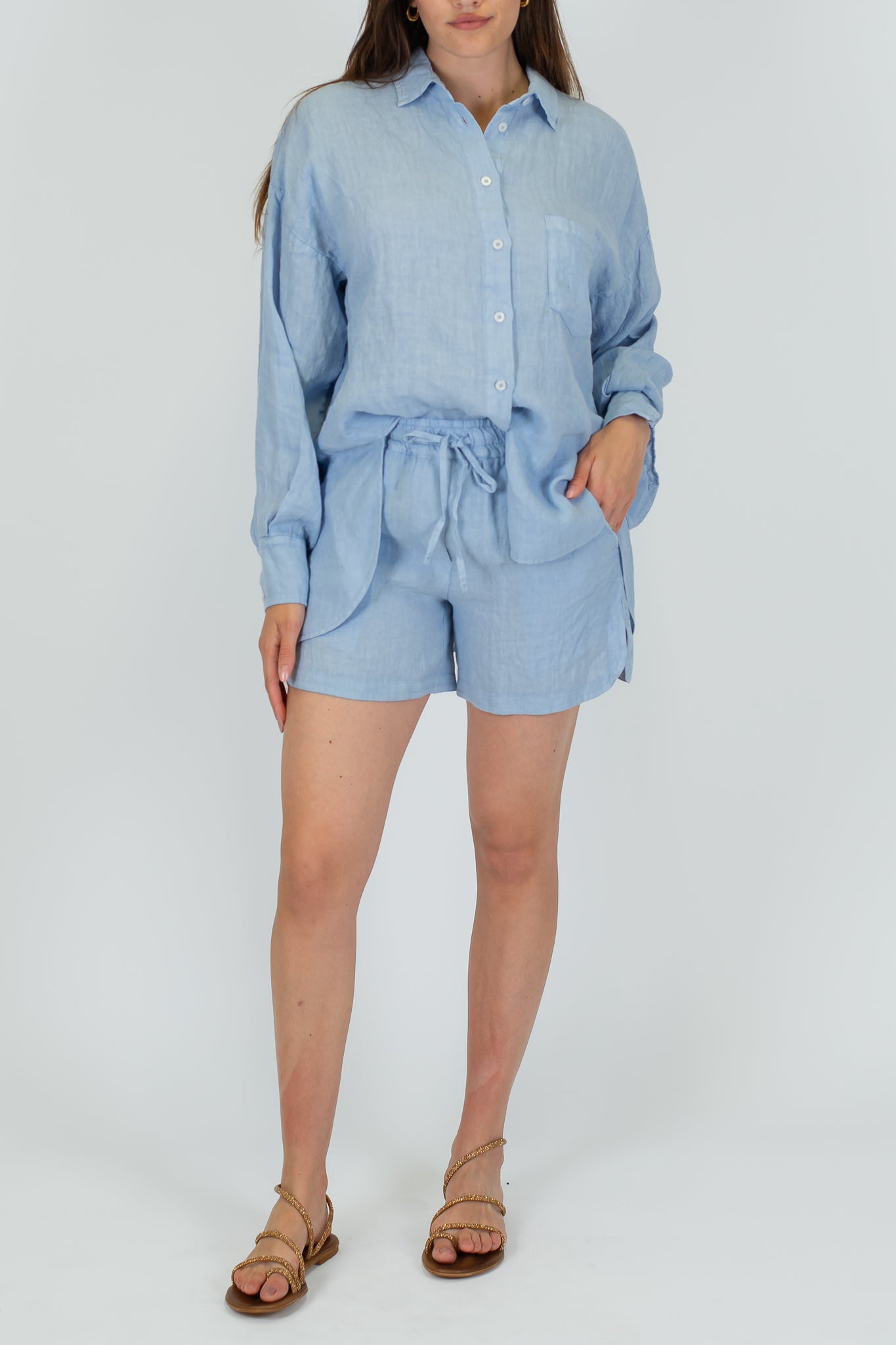 Tensione in - Short 100% lino con elastico in vita