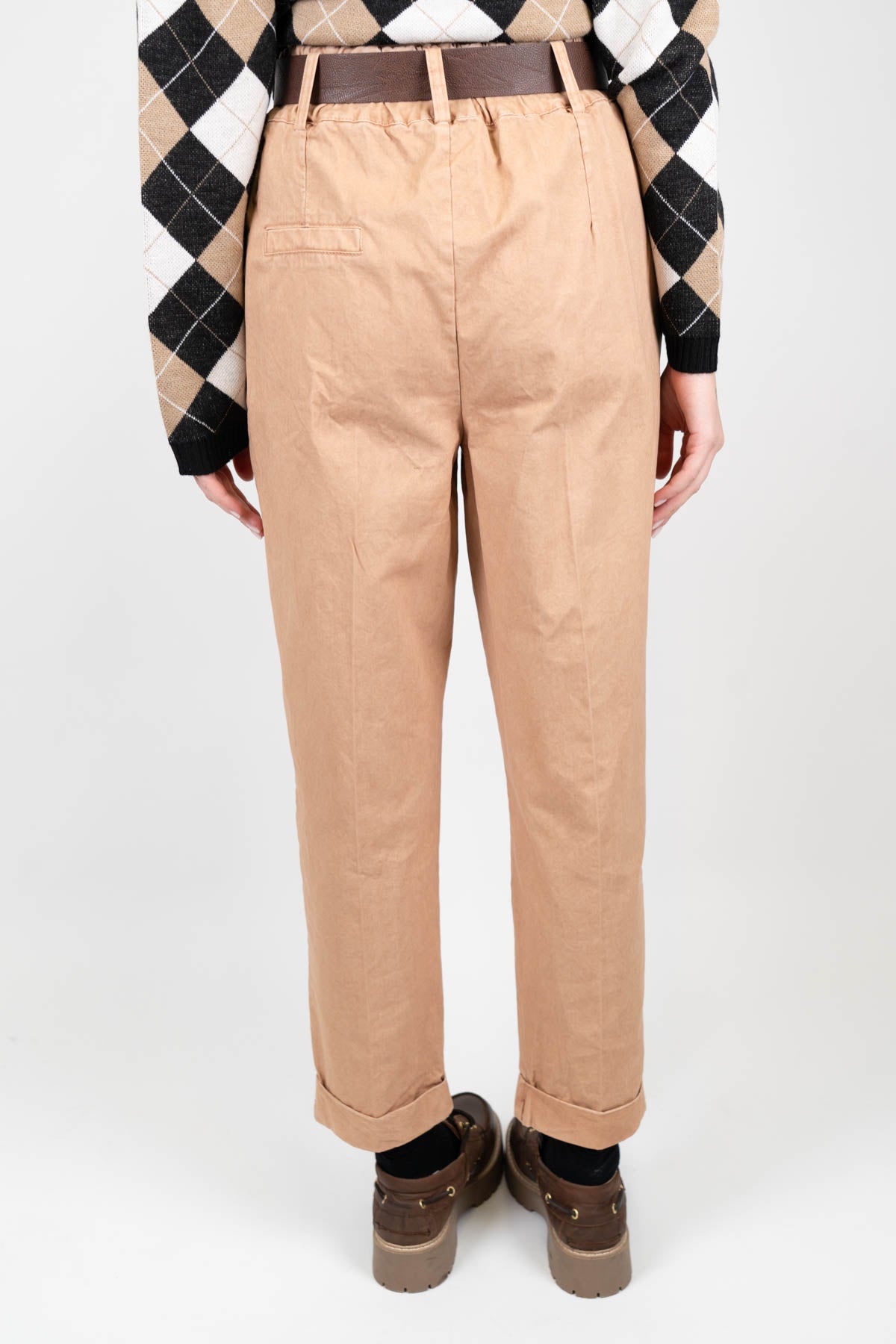 Tensione in - Pantalone regular effetto vintage con pinces