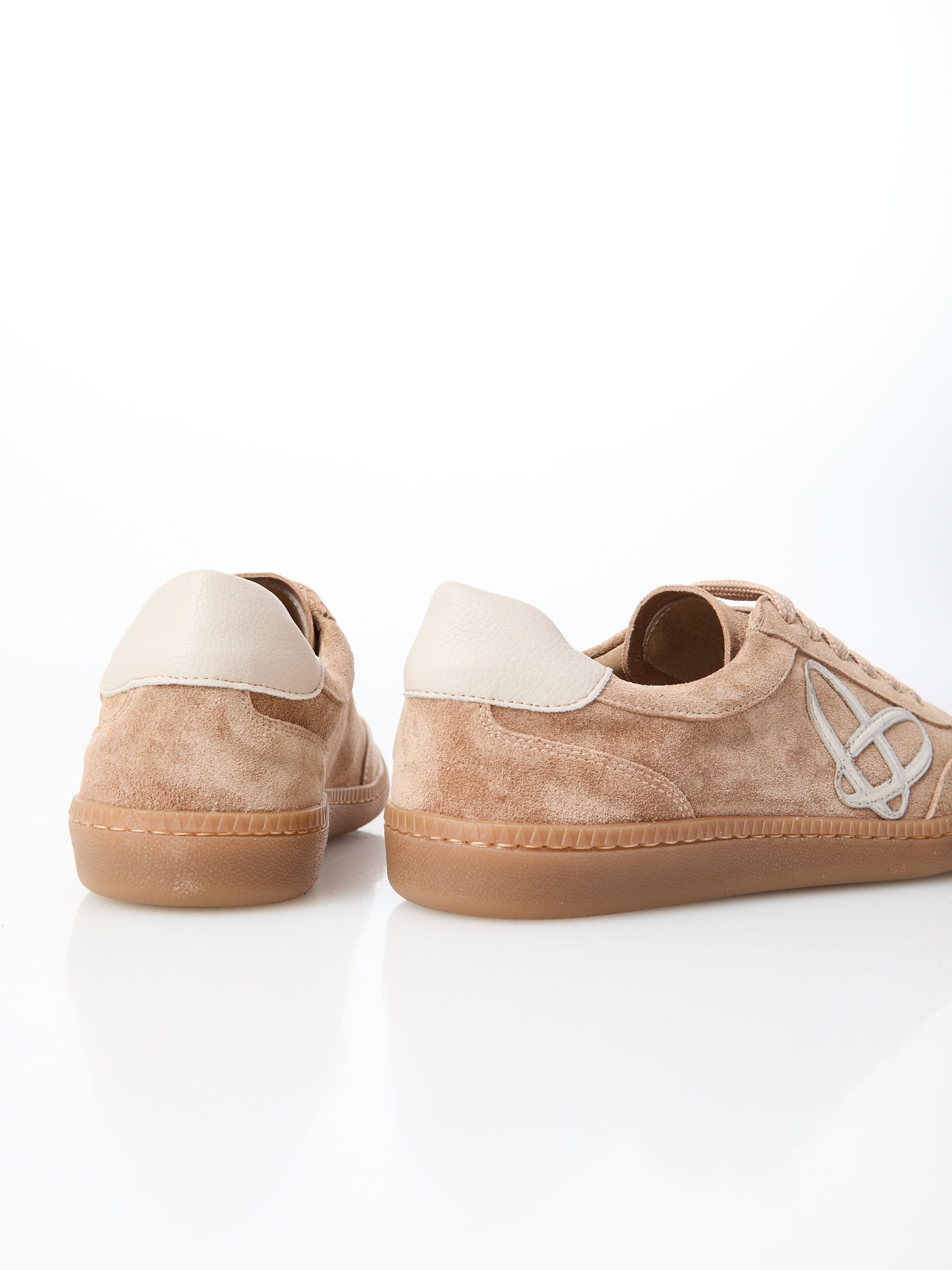 Ovyé - Sneakers tinta unita in camoscio