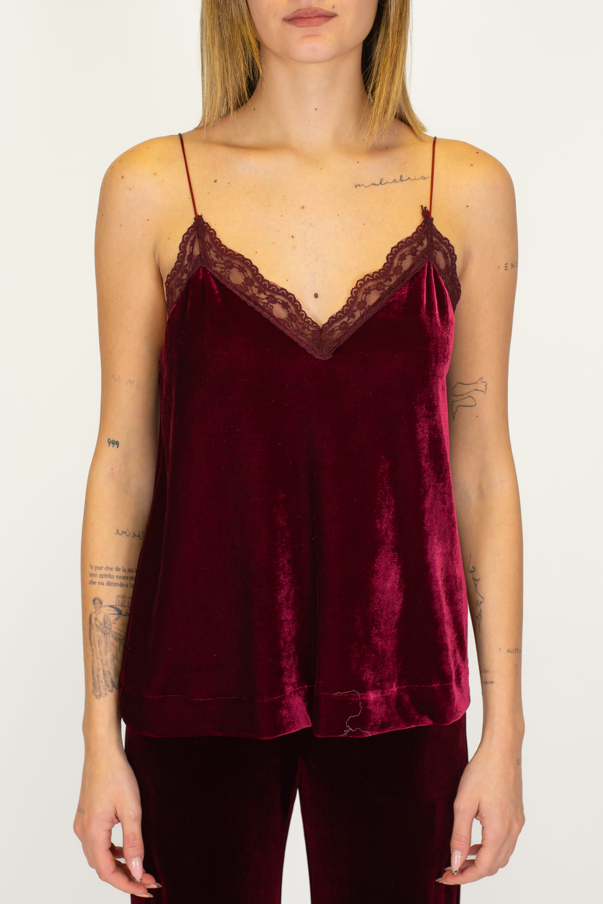 Maryley - Top scollo a V in velluto con bretelline e orlo in pizzo