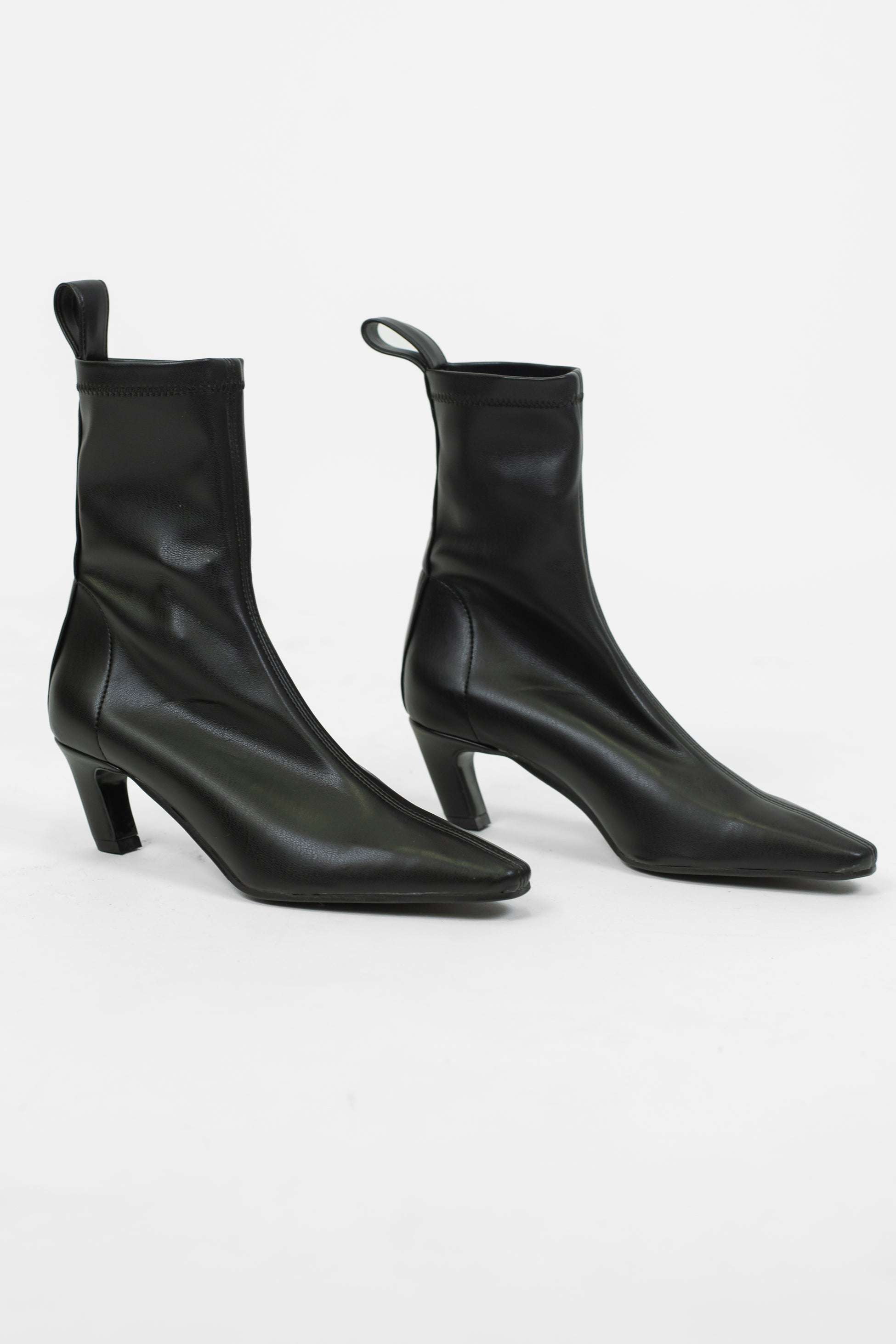 Ovyè - Tronchetto stretch in pelle