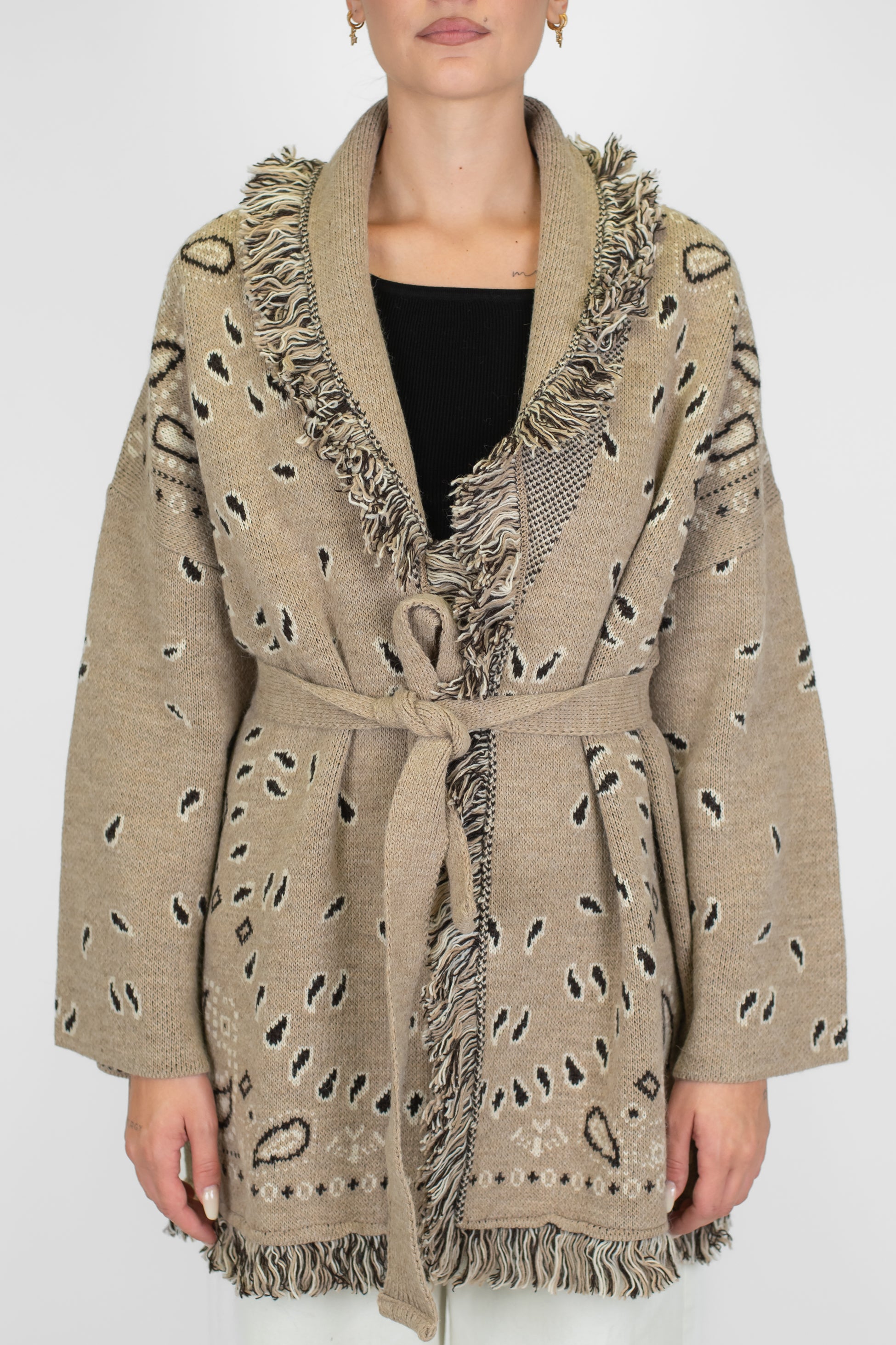 Tensione in - Cardigan in misto lana fantasia bandana con frange