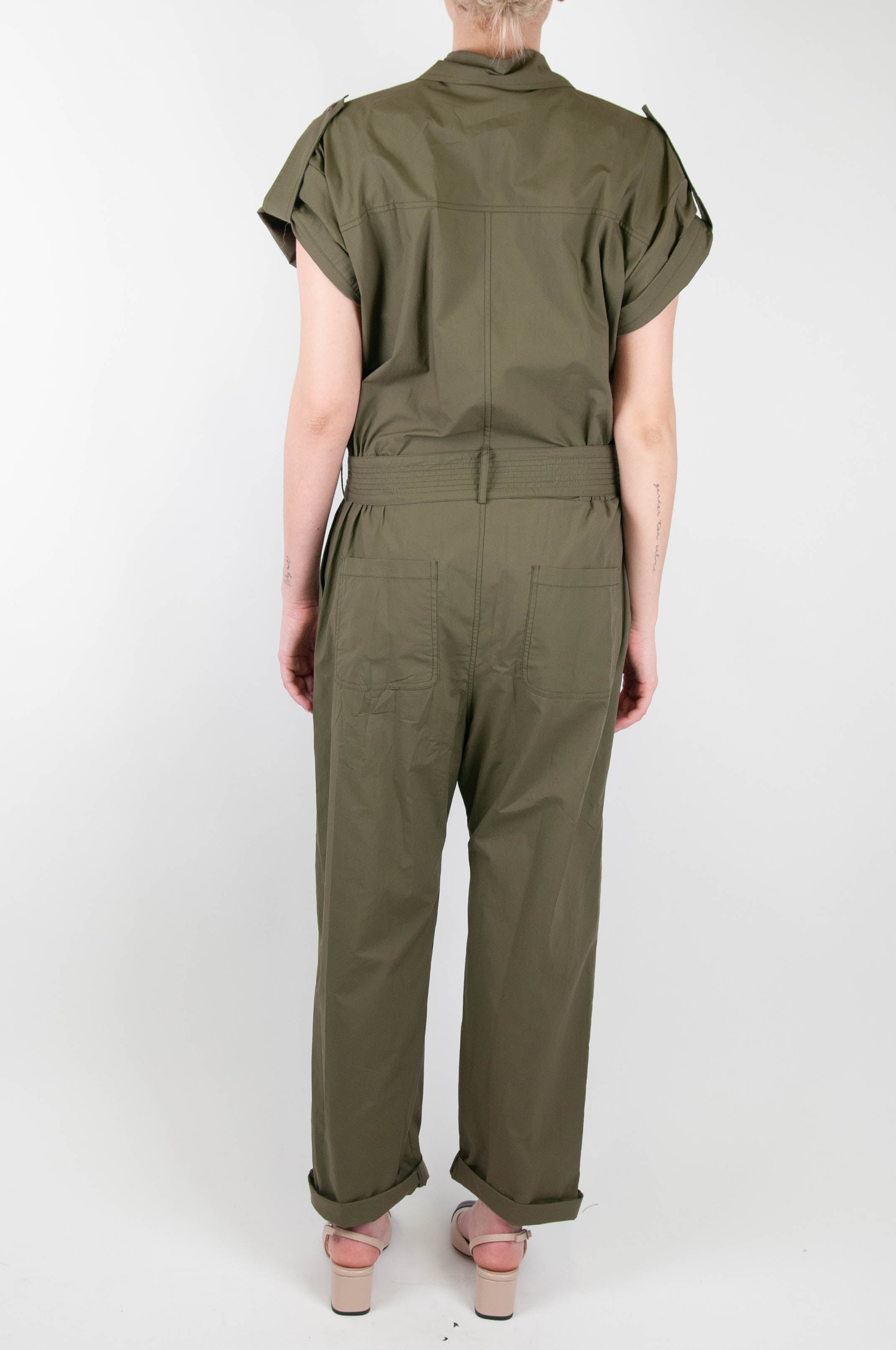 Tension in - Half sleeve jumpsuit with chest pockets and fabric belt