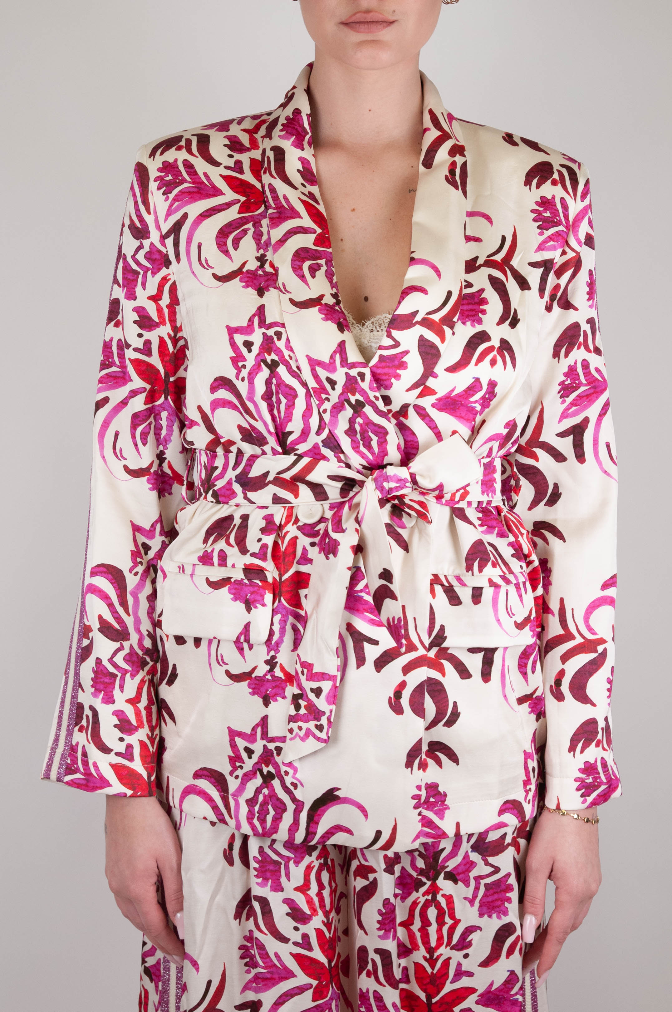 Double-breasted floral patterned viscose jacket with fabric belt
