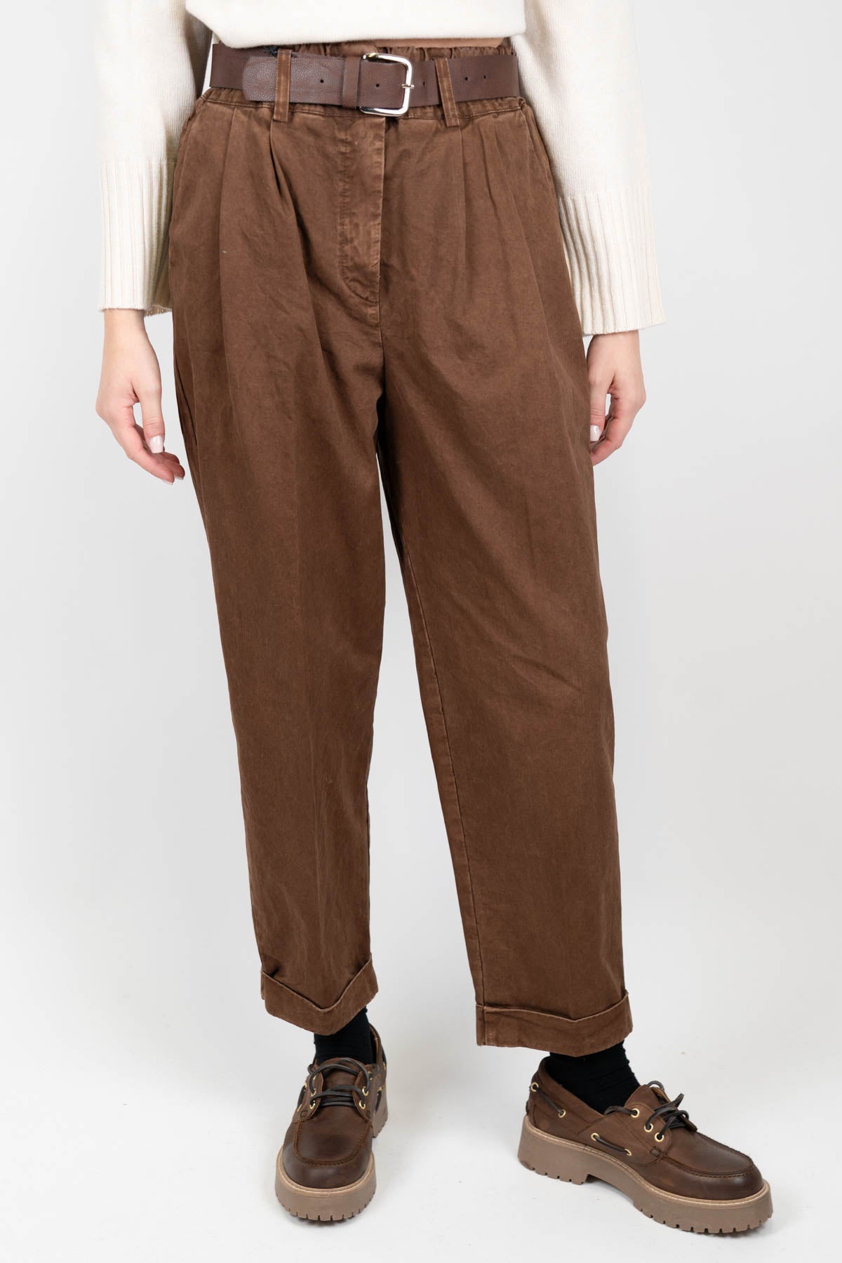 Tensione in - Pantalone regular effetto vintage con pinces