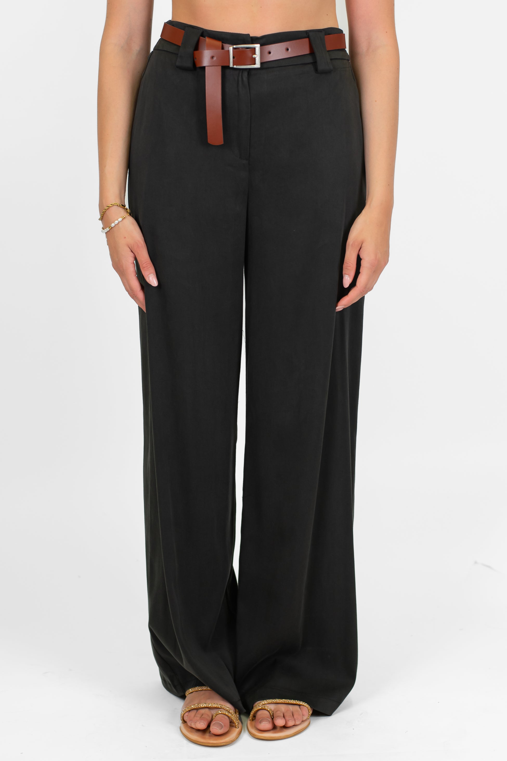 Tensione in - Pantalone palazzo in tencel con elastico sul retro