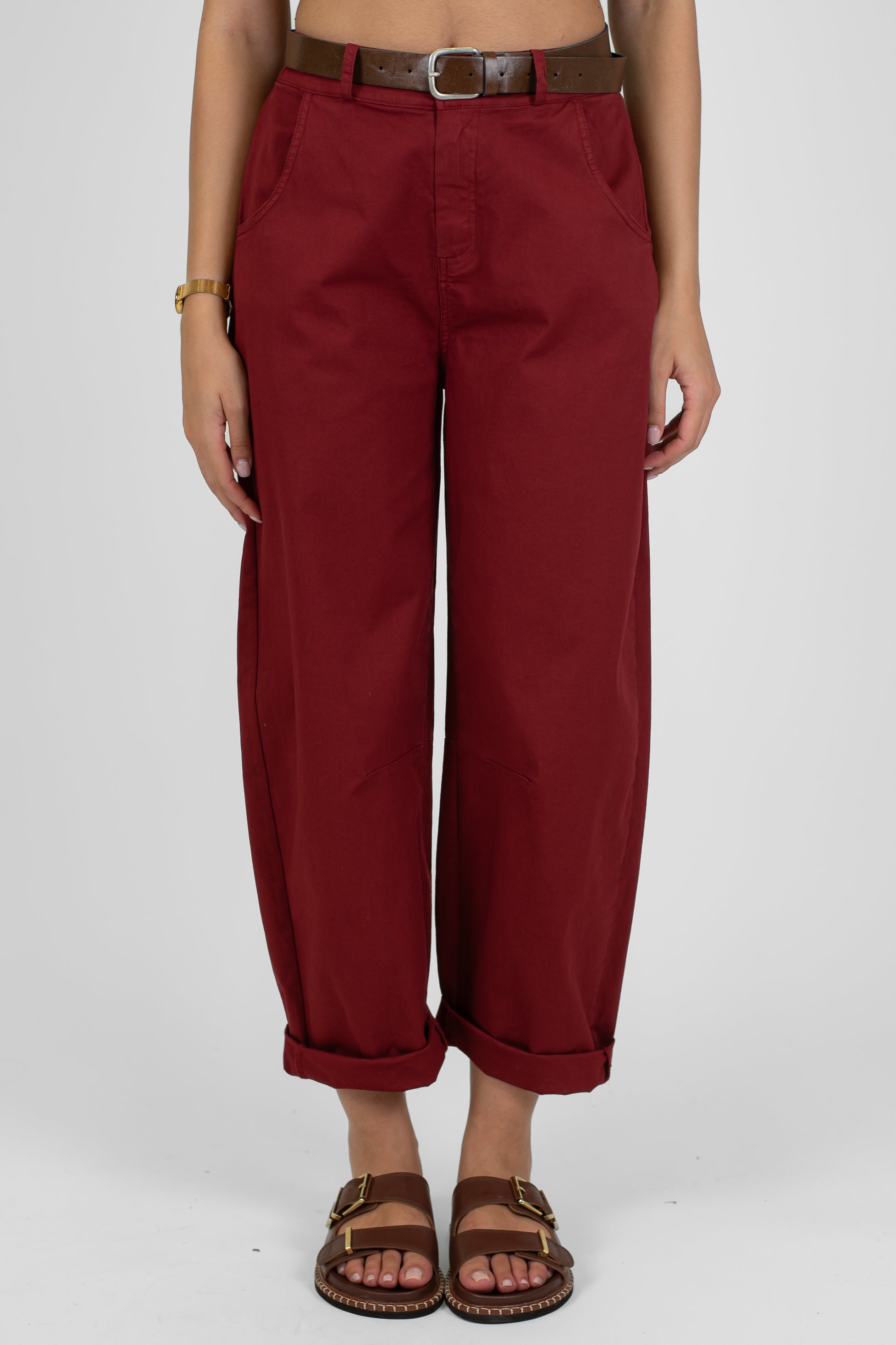 Tensione in - Pantalone modello balloon con elastico sul retro