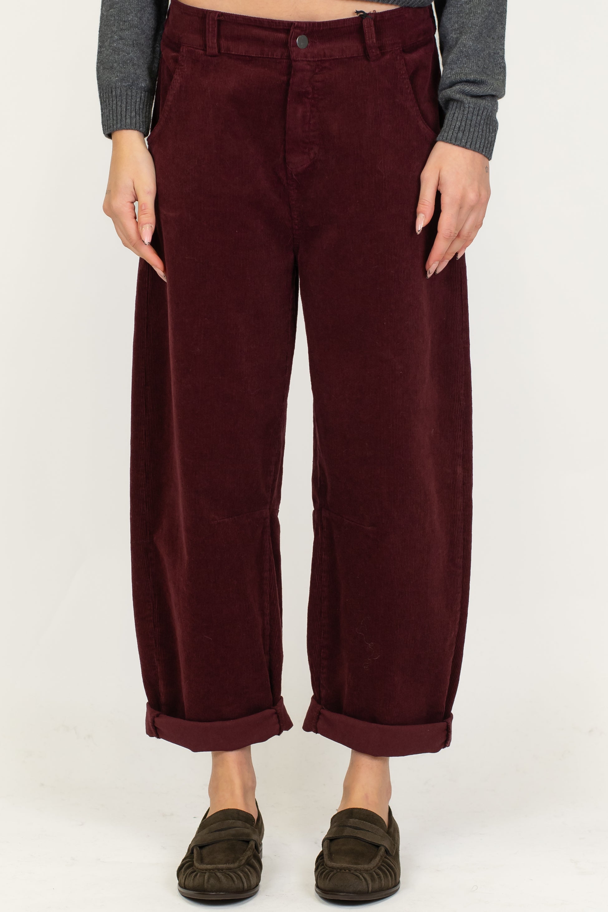 Tensione in - Pantalone balloon in velluto a coste con elastico sul retro