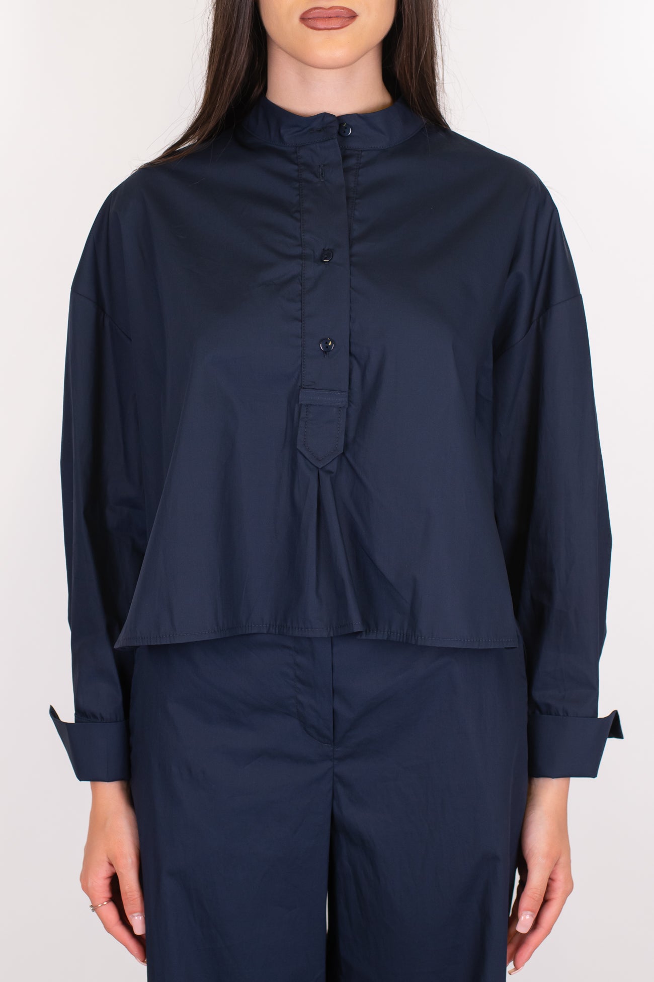 Tensione in - Camicia collo alla coreana in cotone tela paracadute