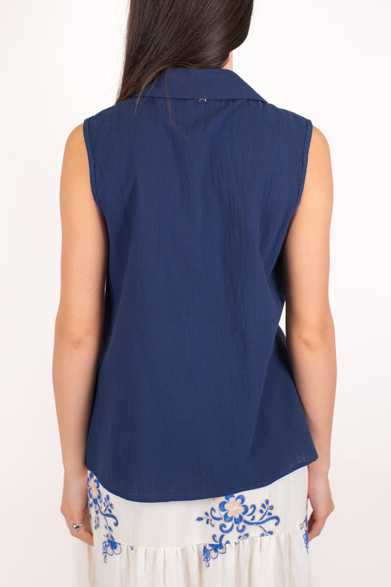 Souvenir - Camicia giromaniche con ricami floreali a contrasto