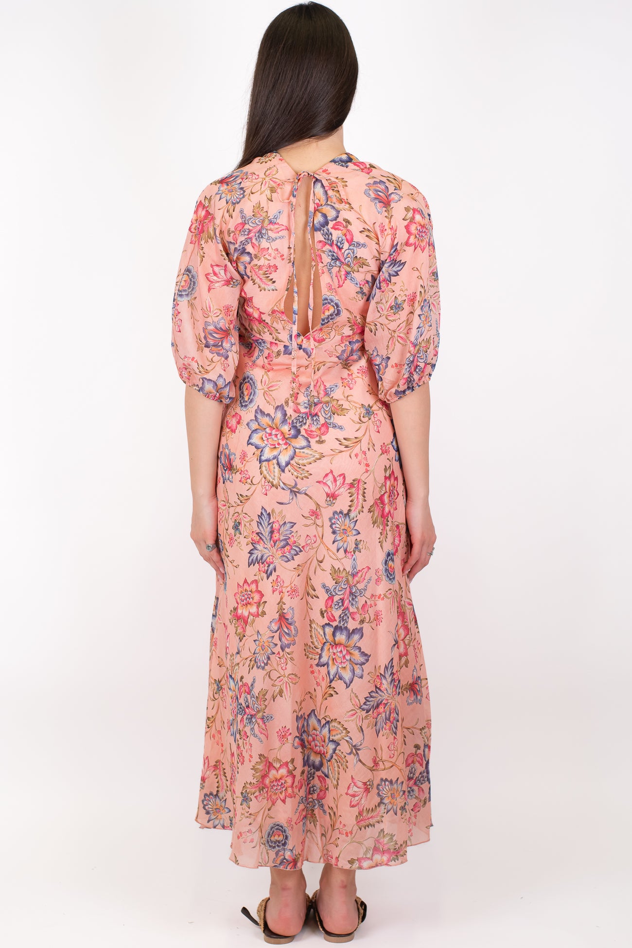 Tensione in - Abito lungo mezzamanica fantasia floreale in tencel con scollo a V