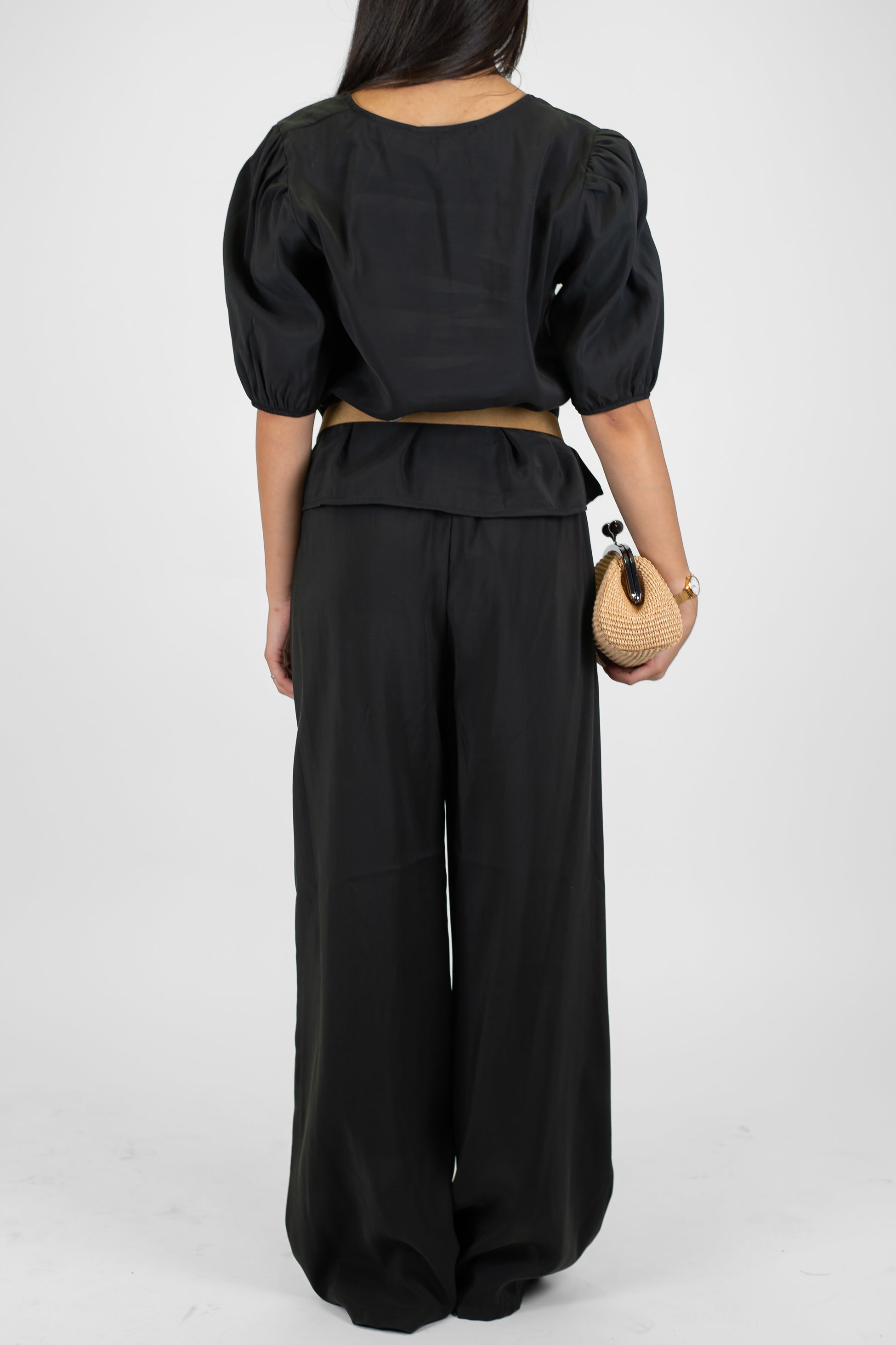 Haveone - Coordinato in modal con t-shirt scollo a V con lacci e pantalone palazzo con coulisse