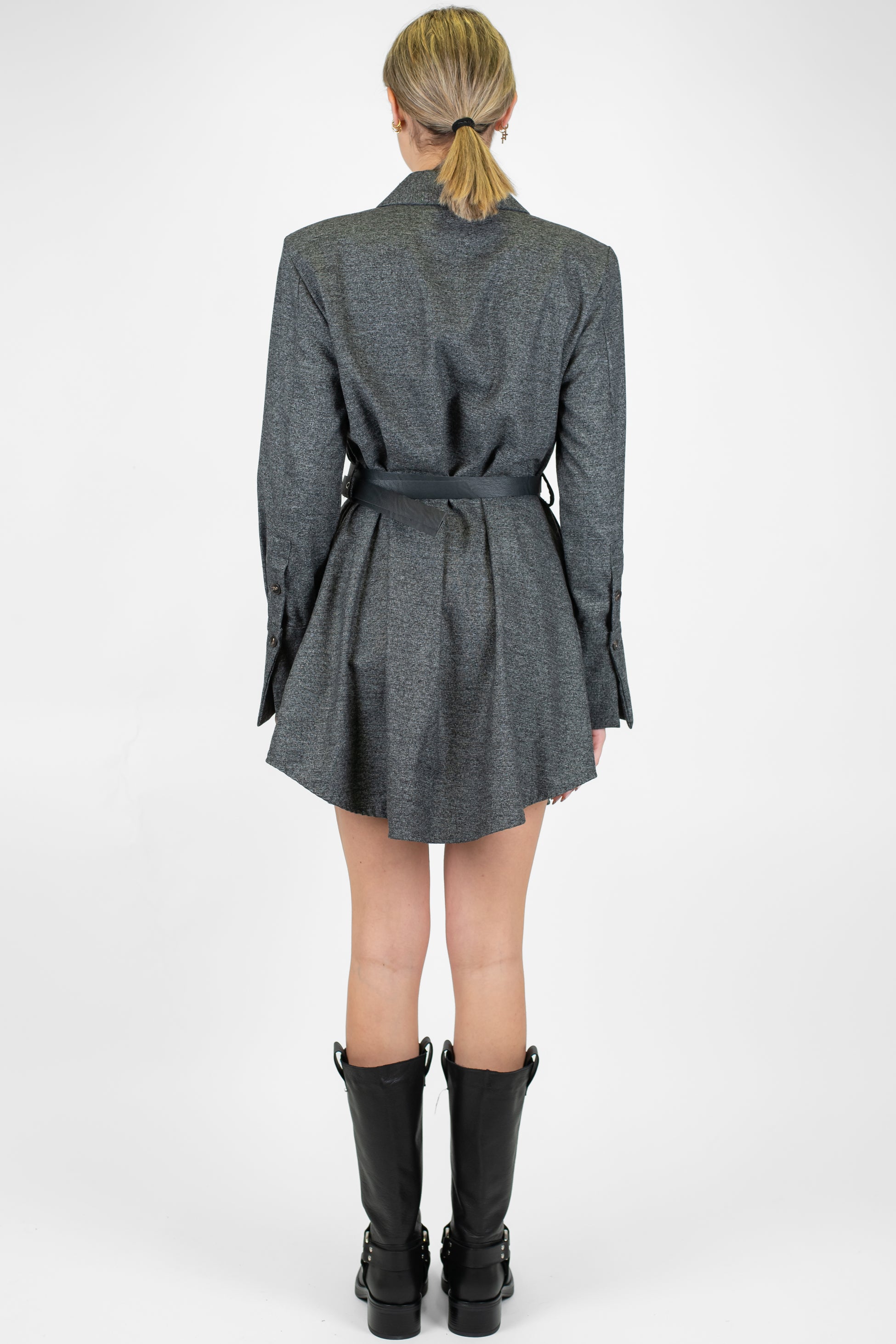 Motel - Abito corto fantasia sale e pepe con spalline e doppia cintura