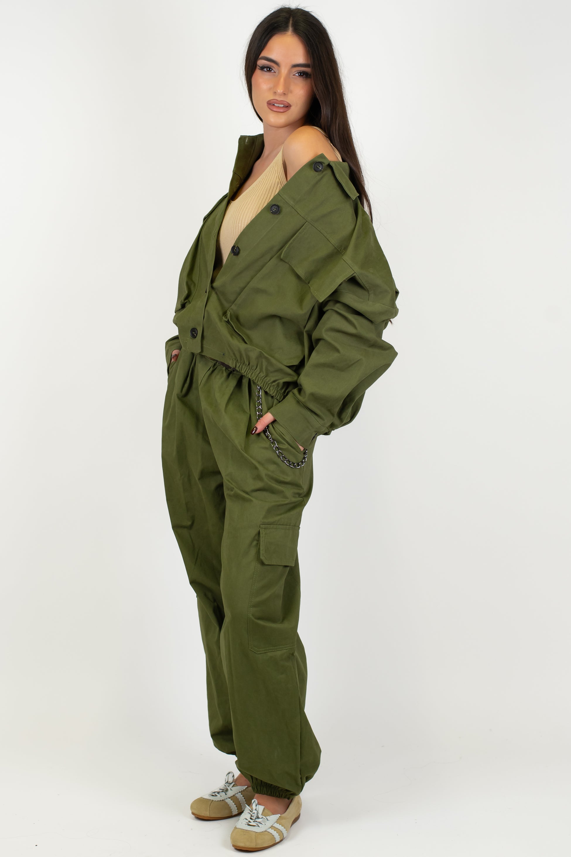 Motel - Pantalone cargo in denim colorato con elastico in vita e sul fondo